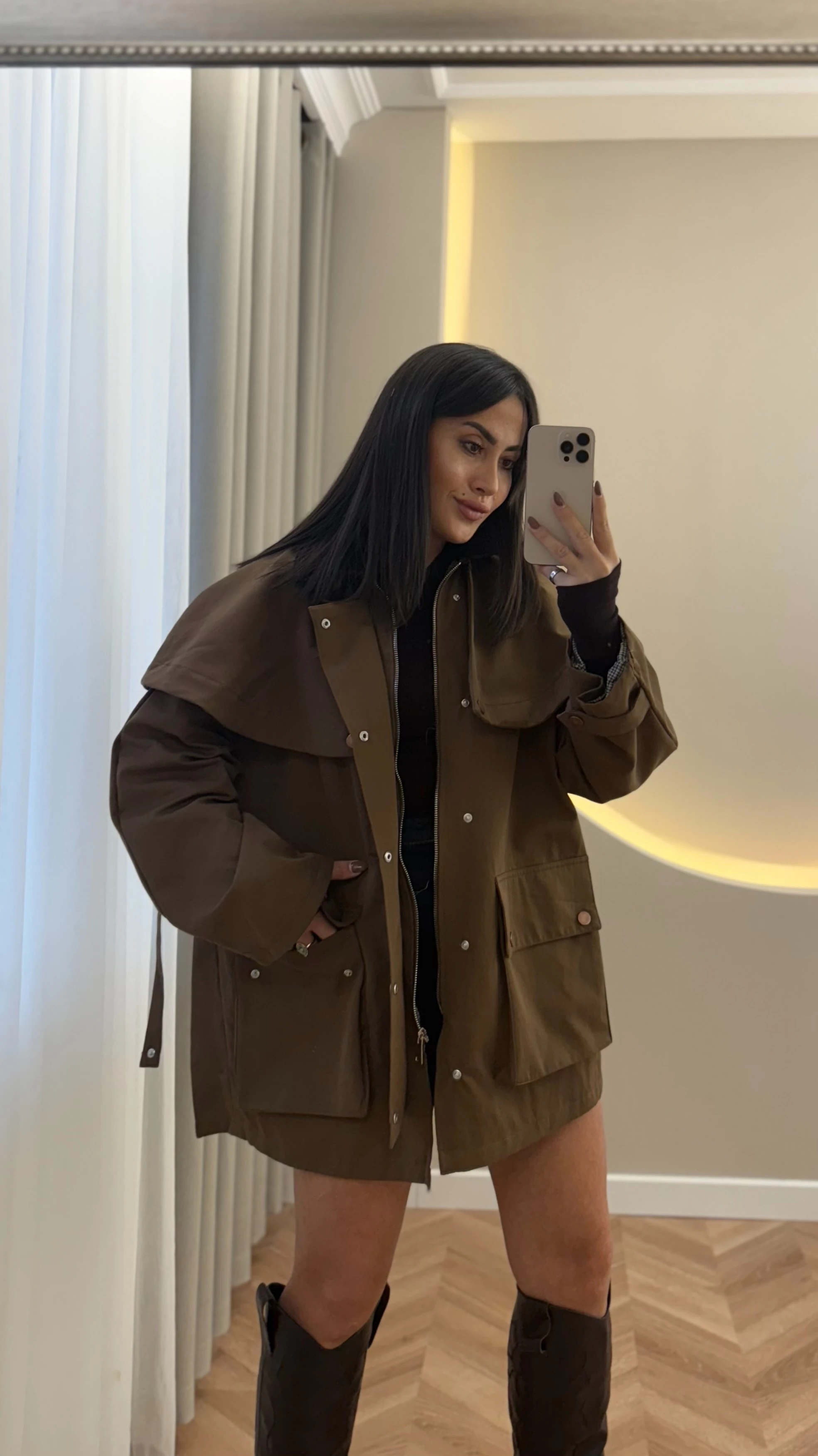 Tasarım Pelerinli Trenç