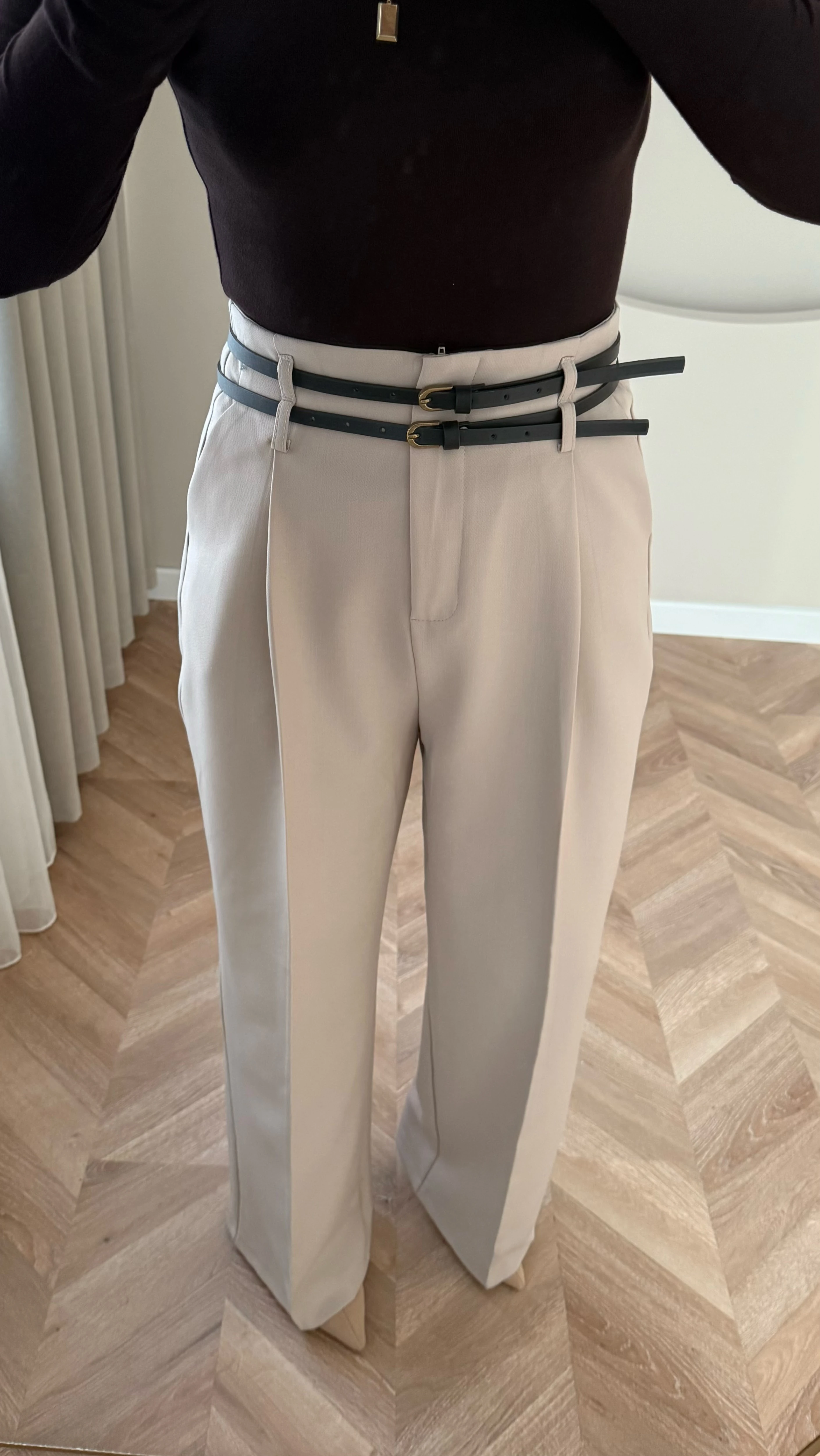 Çift Köprülü Pileli Pantolon 