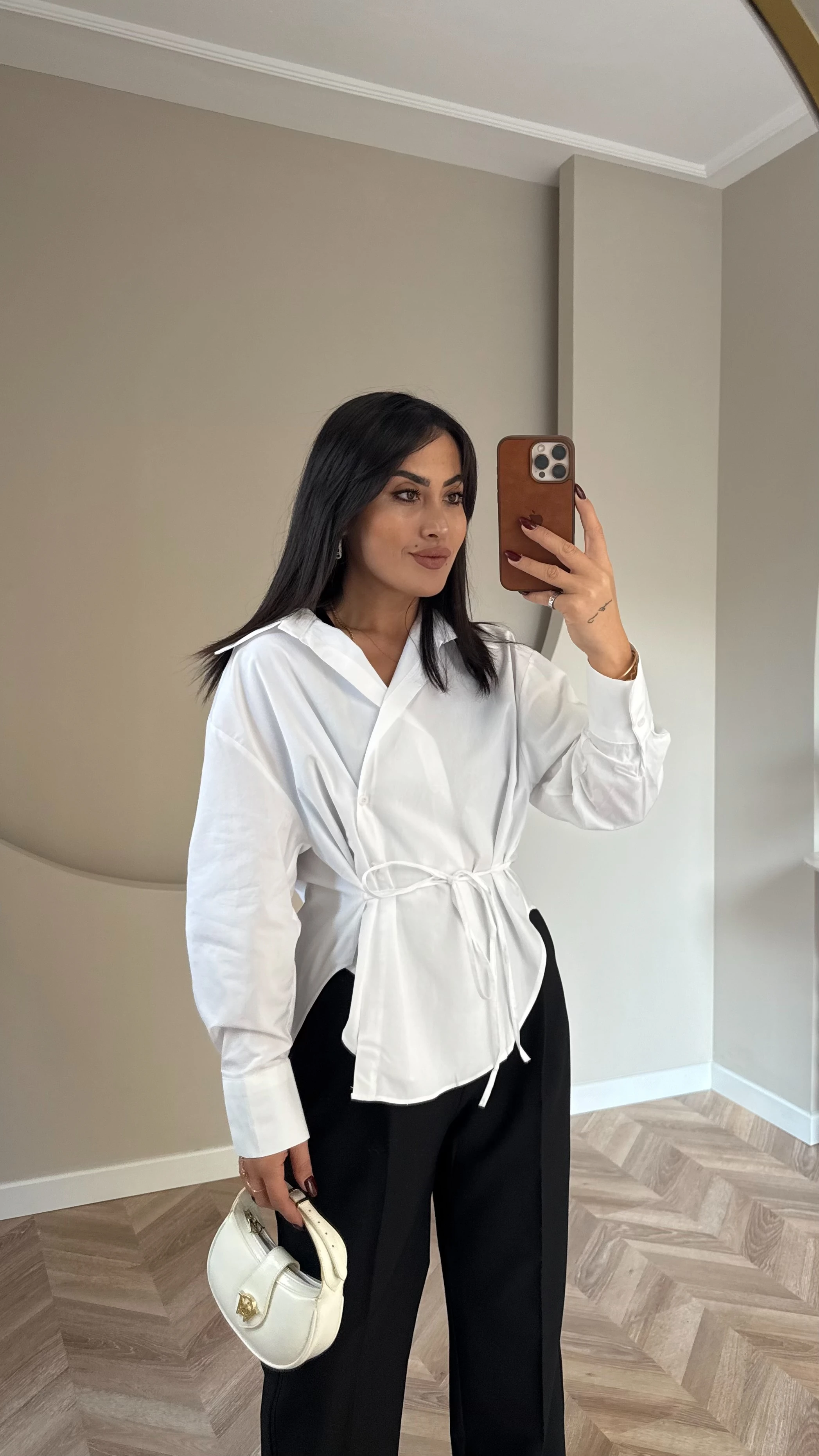 Bağlamalı Poplin Gömlek