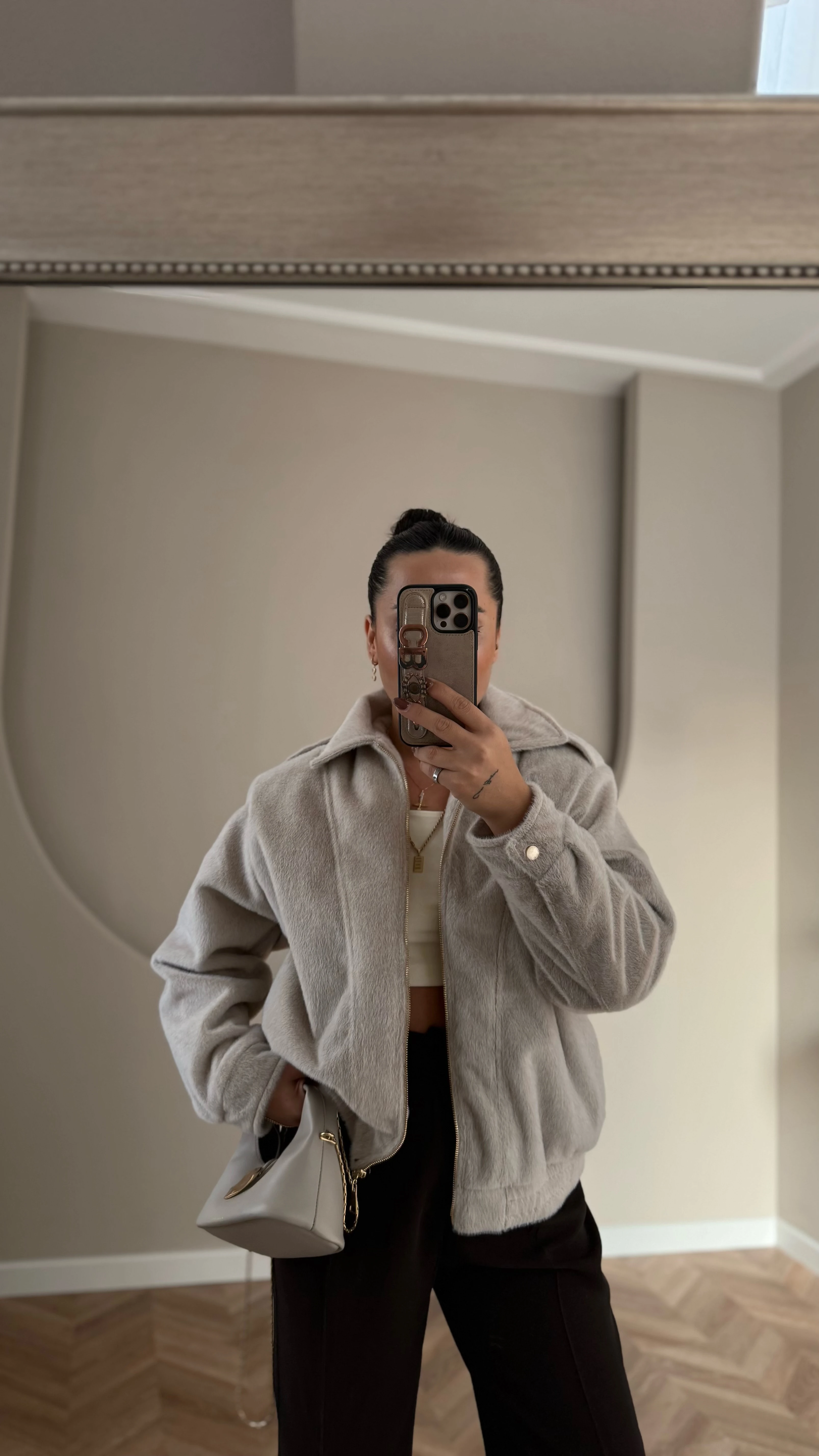  Tay Tüyü Bomber Krem