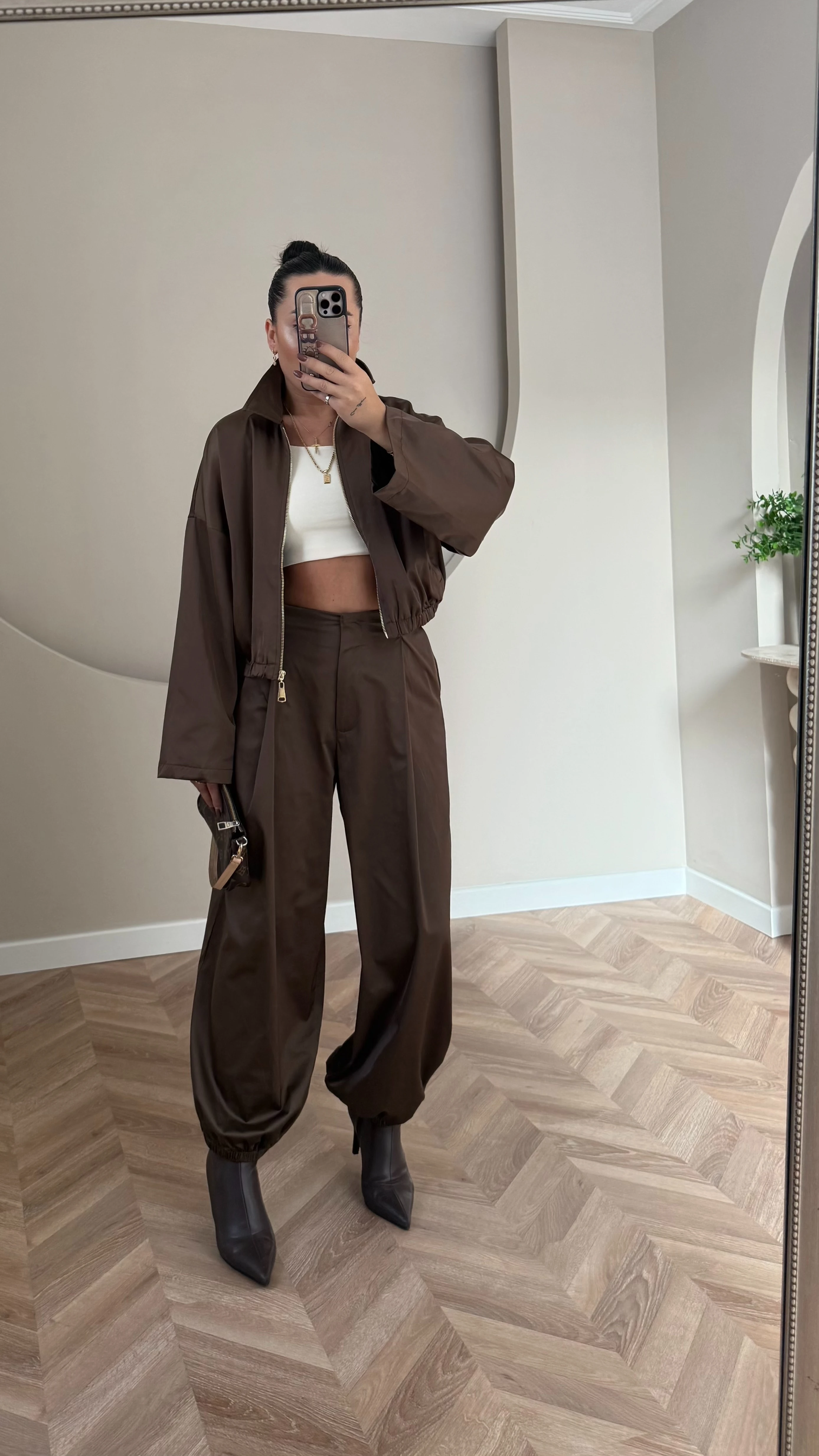 Duble Saten Paça Lastikli Pantolon