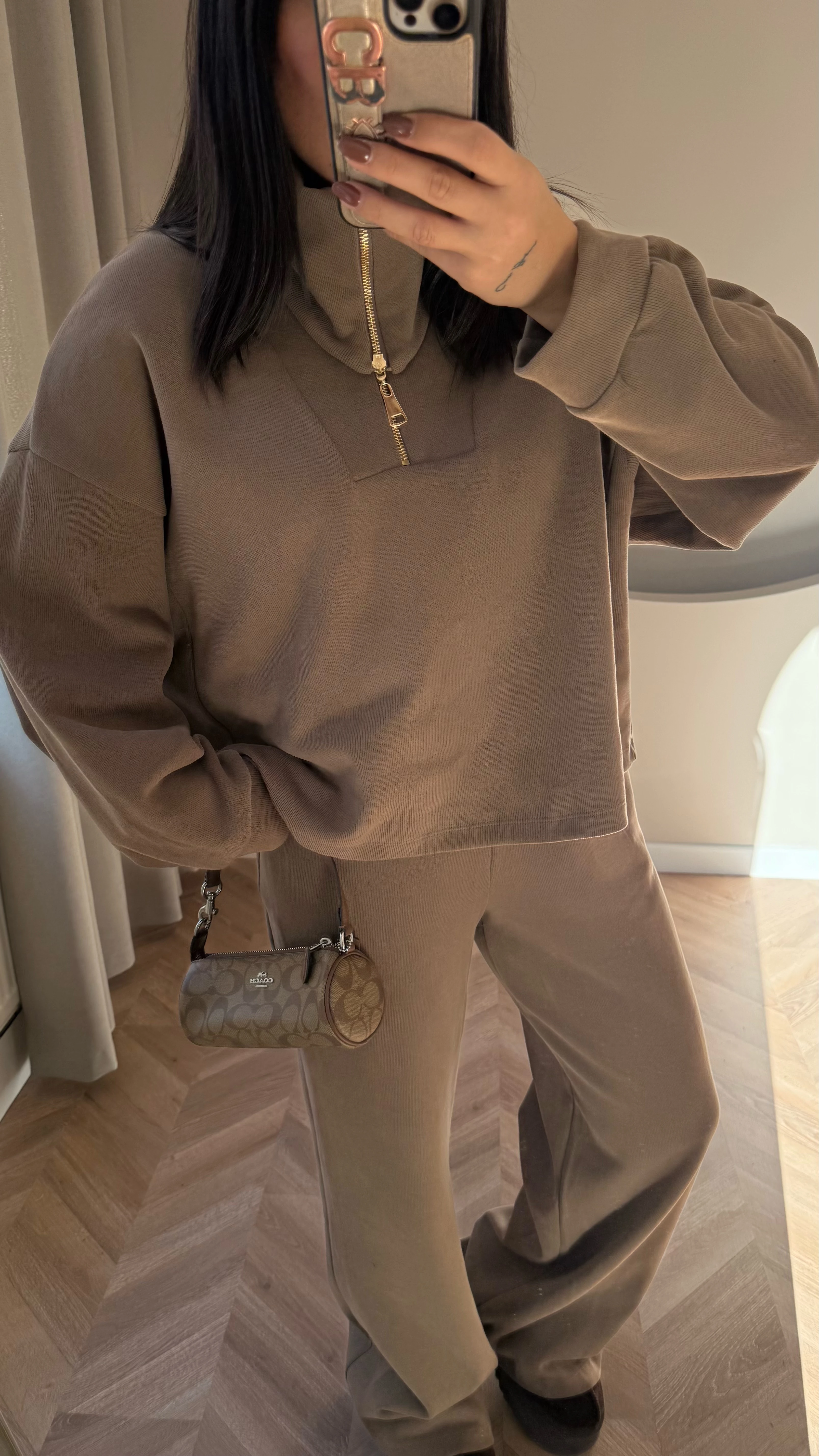 Dik Yaka Fermuarlı Takım Haki