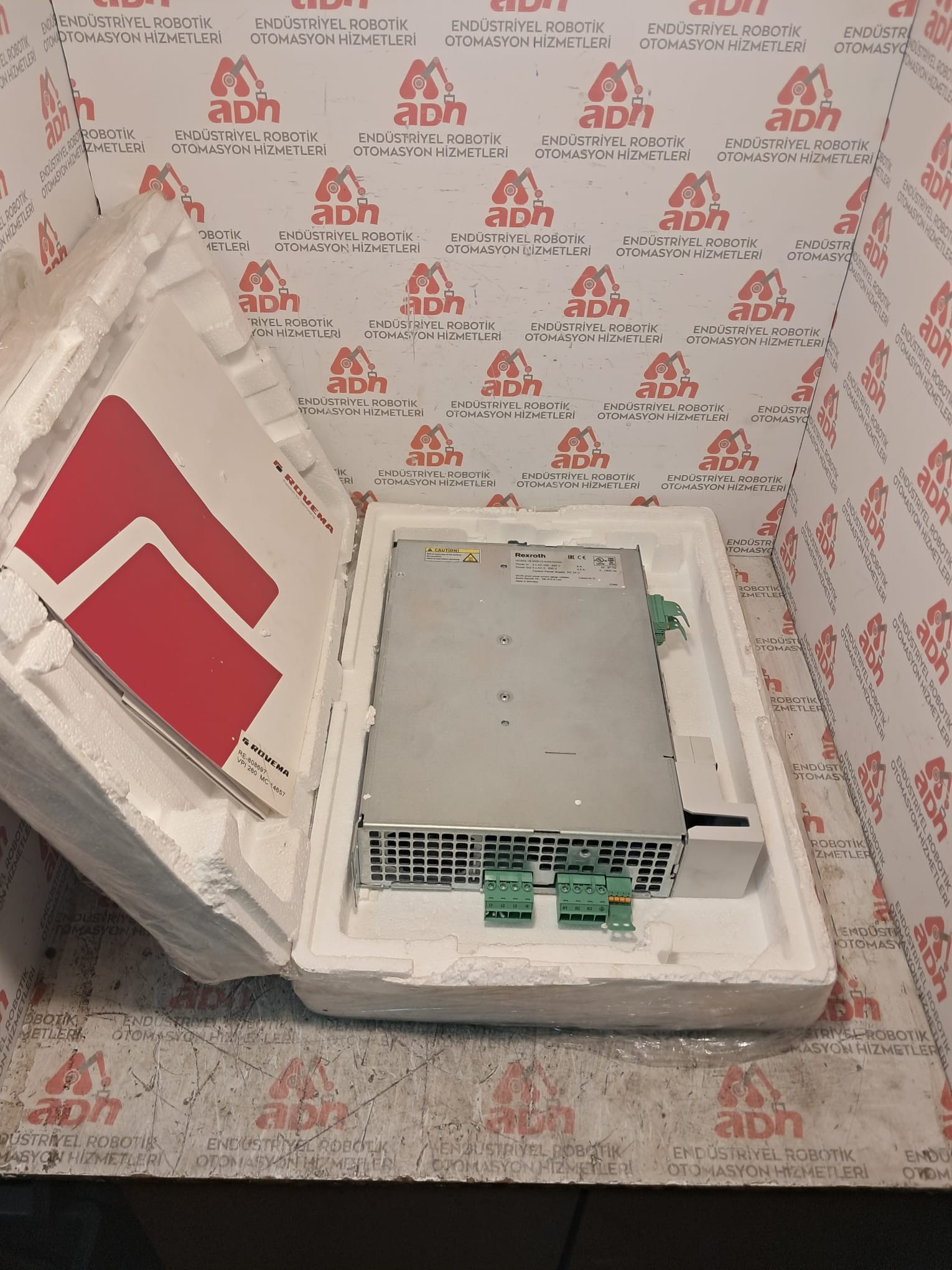 REXROTH  HCS02.1E-W0012-A-03-NNNN  SERVO SÜRÜCÜ ( 4,5A-1600Hz)