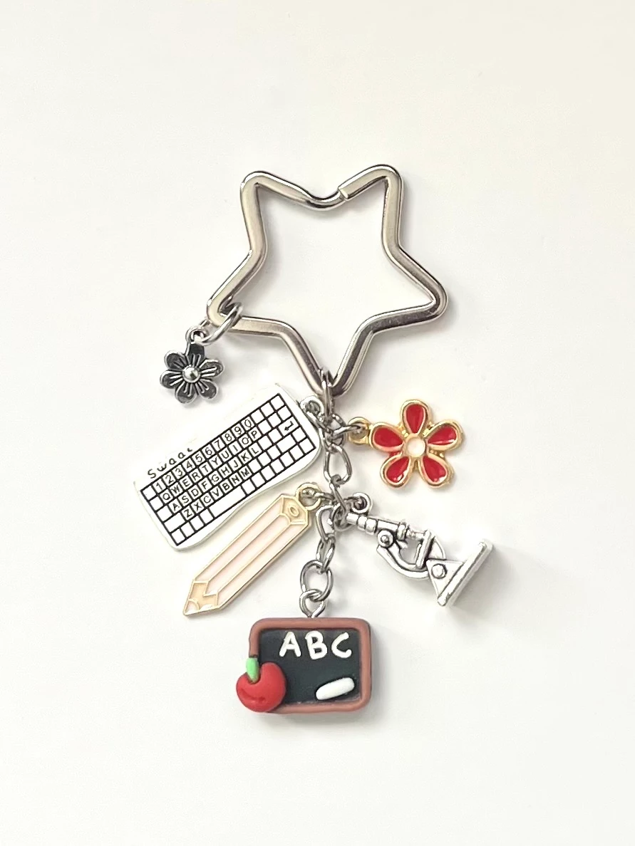 Öğretmenler Günü Charm Anahtarlık - 22