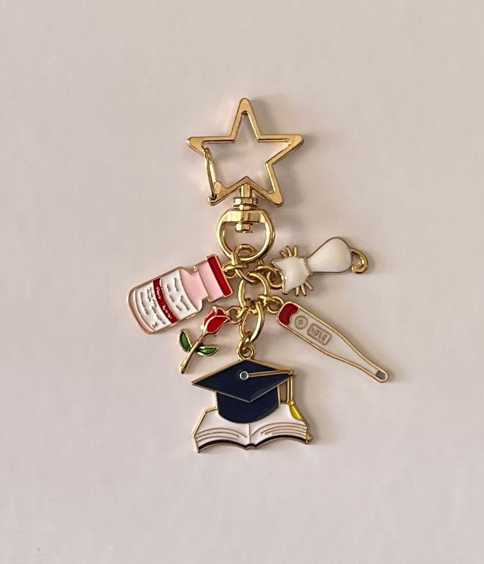 Lilac Tasarım Charm Anahtarlık - Graduate