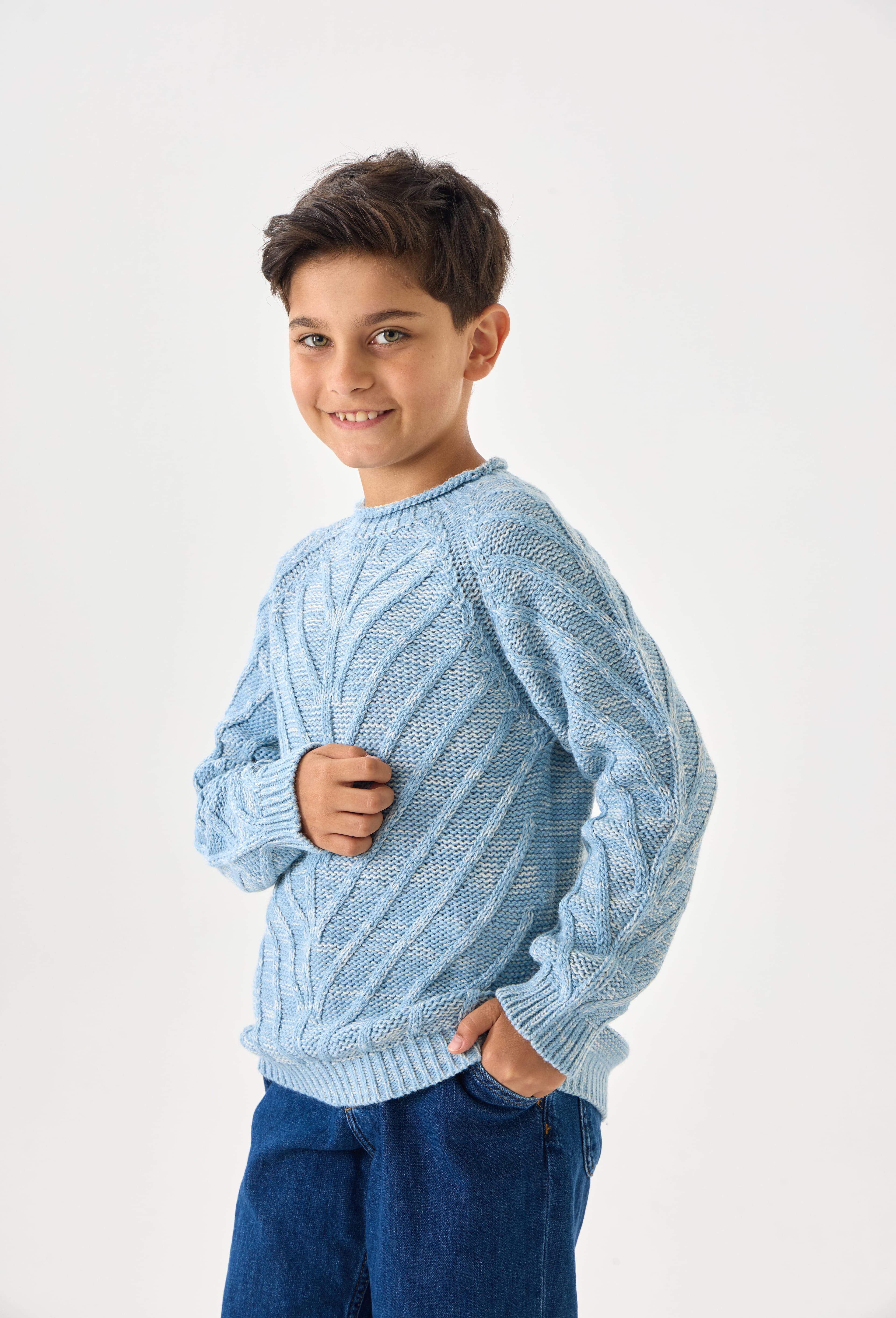 Erkek Çocuk Triko Kazak - Uzun Kollu ve Rahat Kesim Model - Mavi