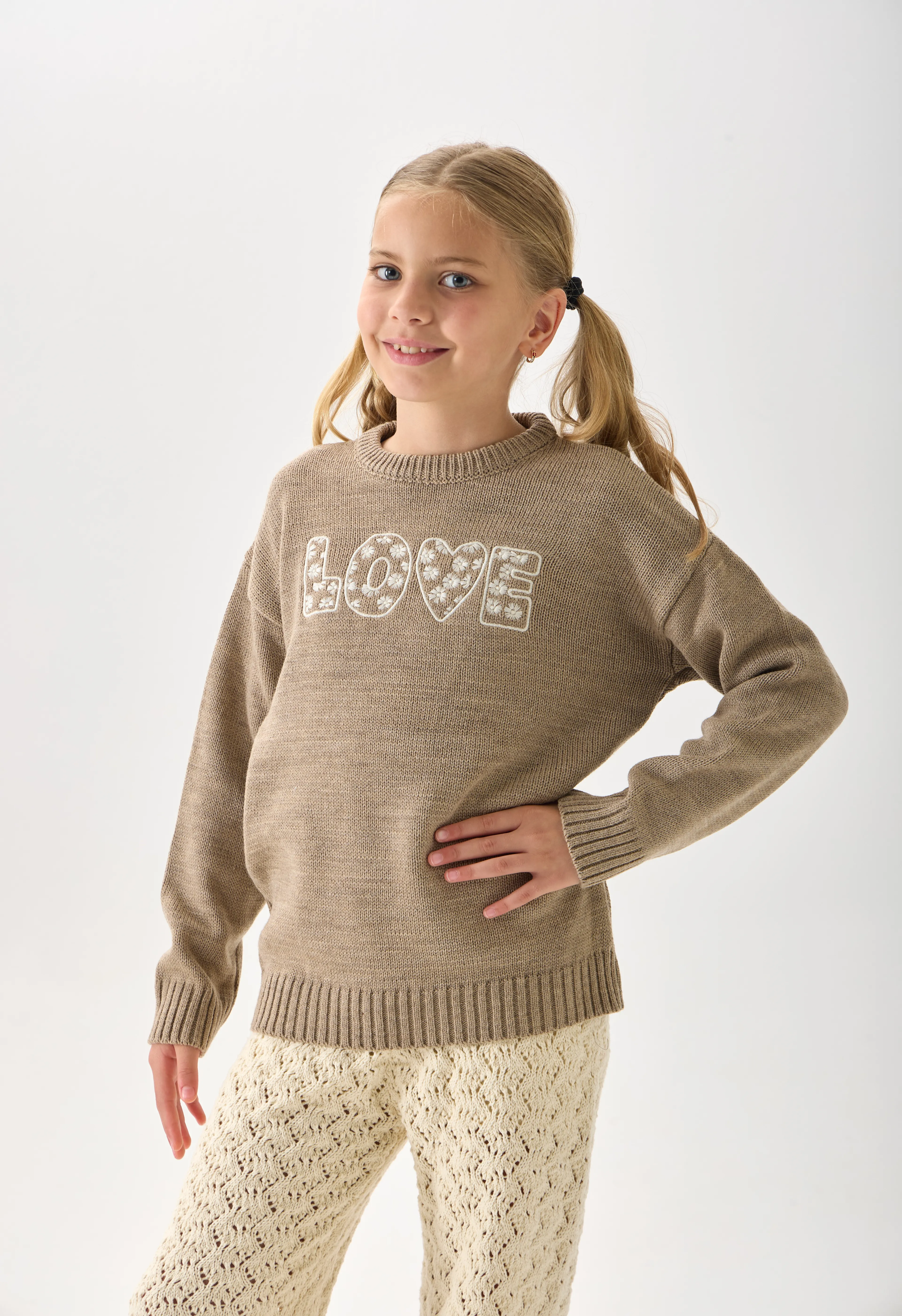 Kız Çocuk Nakışlı Triko Kazak