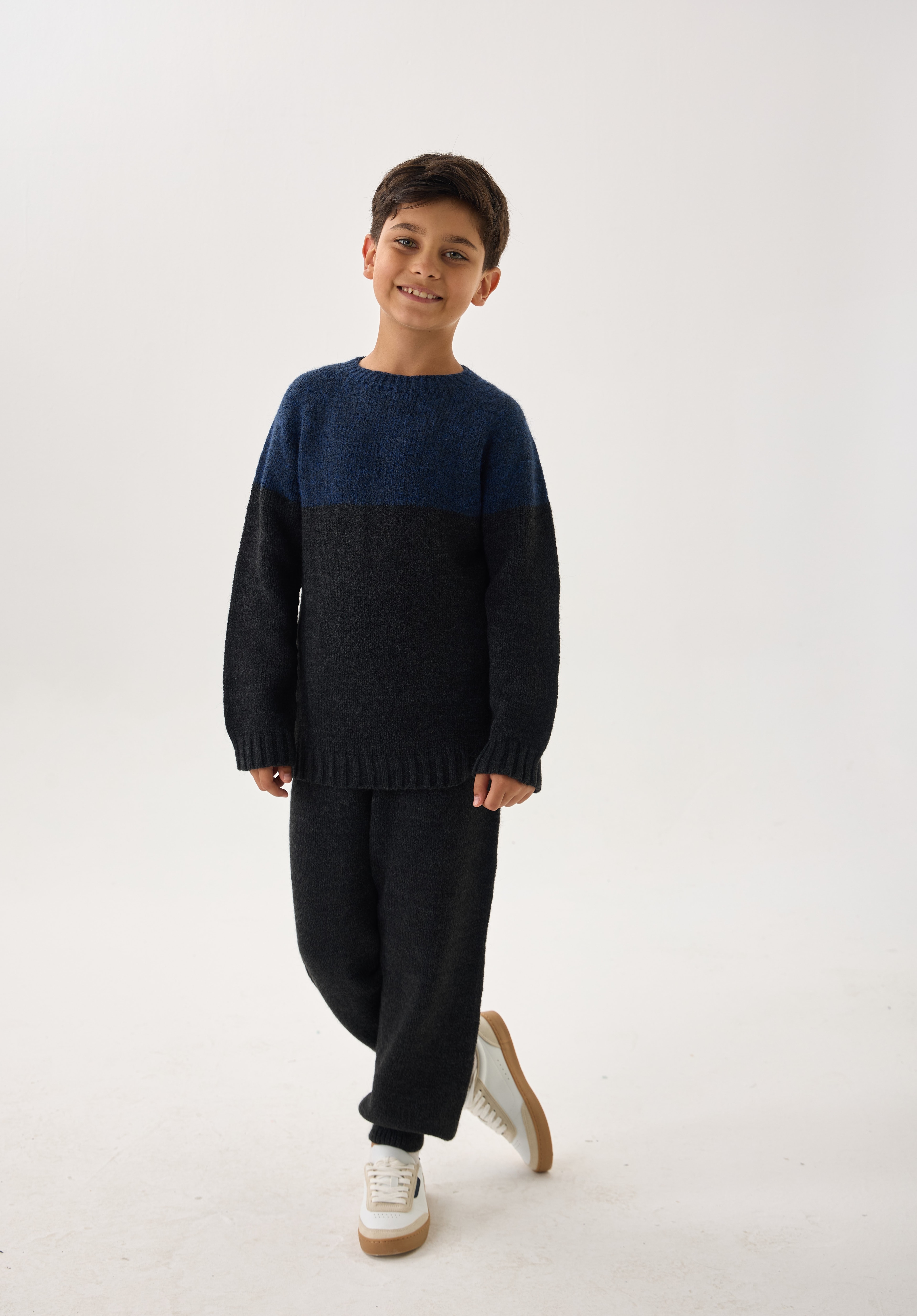  Unisex Çocuk Triko Takım – Kazak ve Alt / İkili Set / Rahat Kalıp - Antrasit