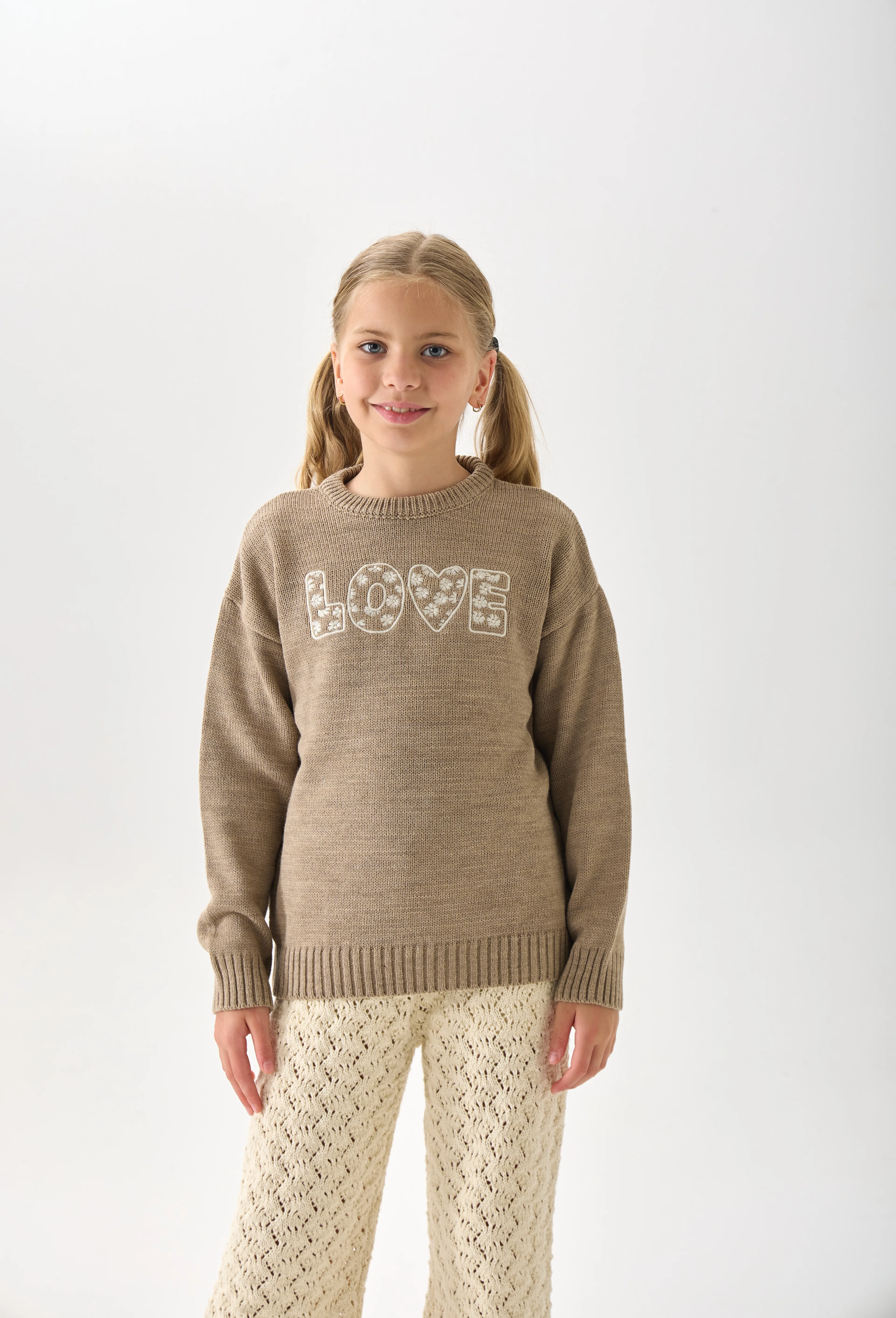 Kız Çocuk Nakışlı Triko Kazak