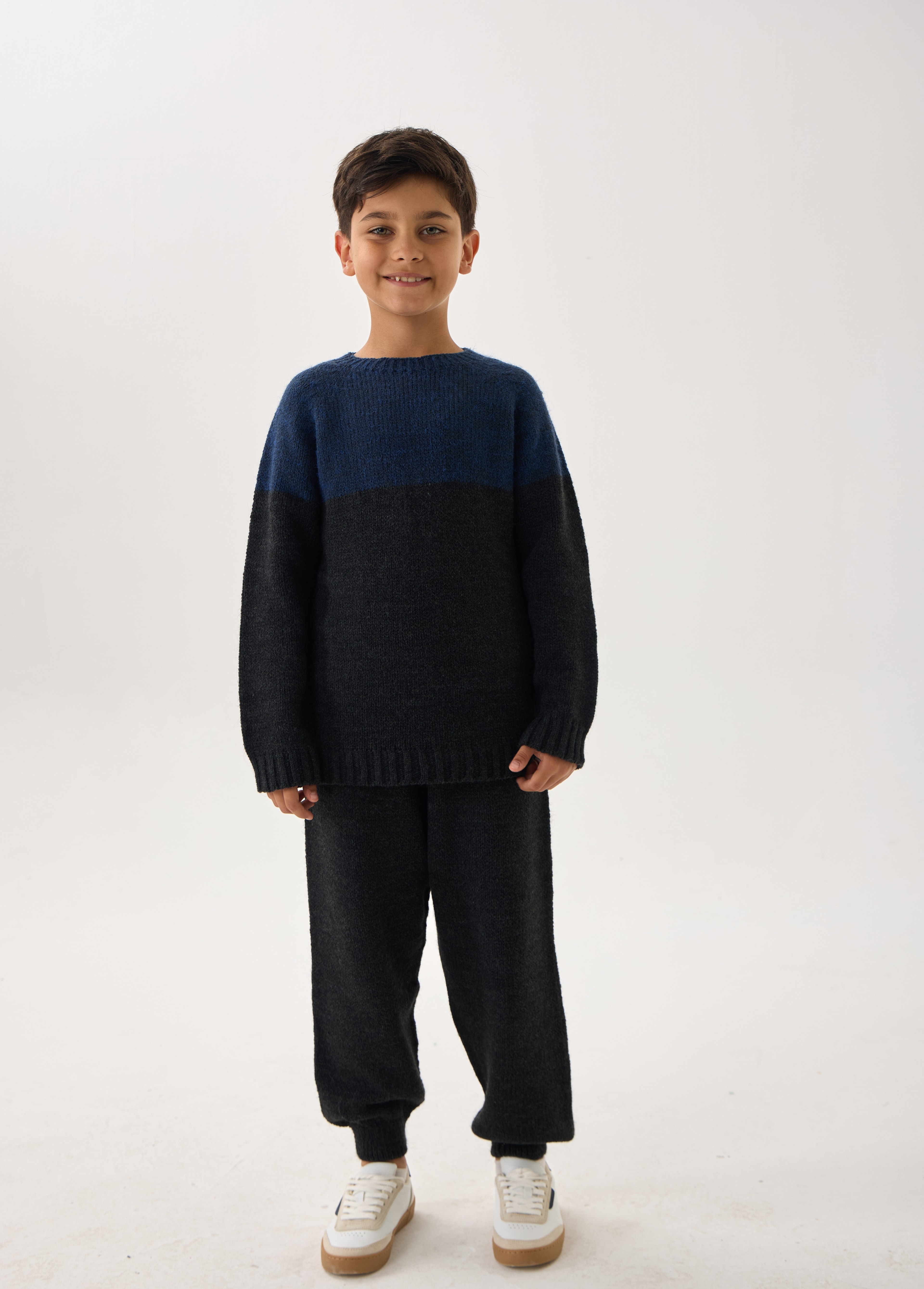  Unisex Çocuk Triko Takım – Kazak ve Alt / İkili Set / Rahat Kalıp - Antrasit