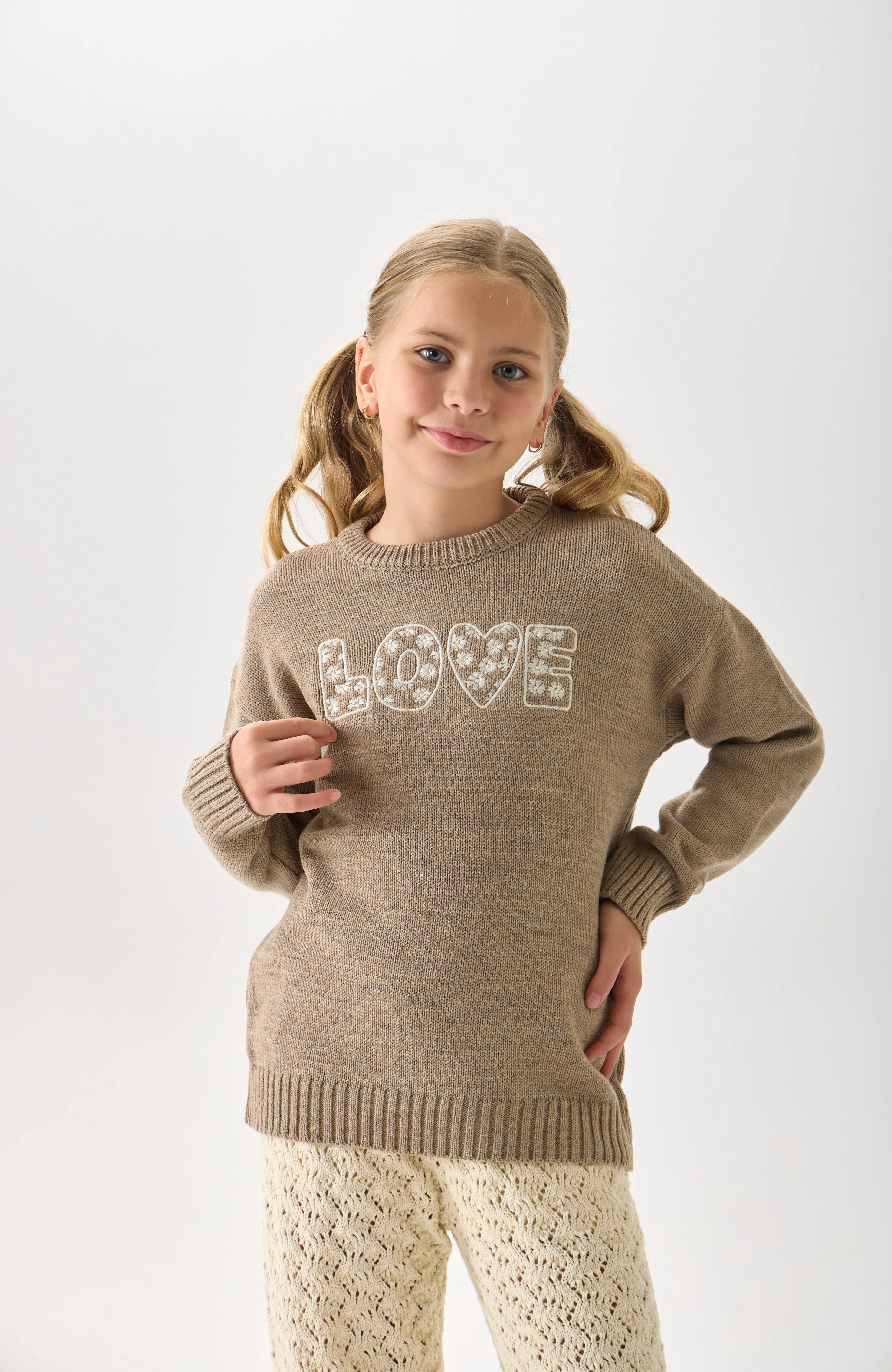 Kız Çocuk Nakışlı Triko Kazak