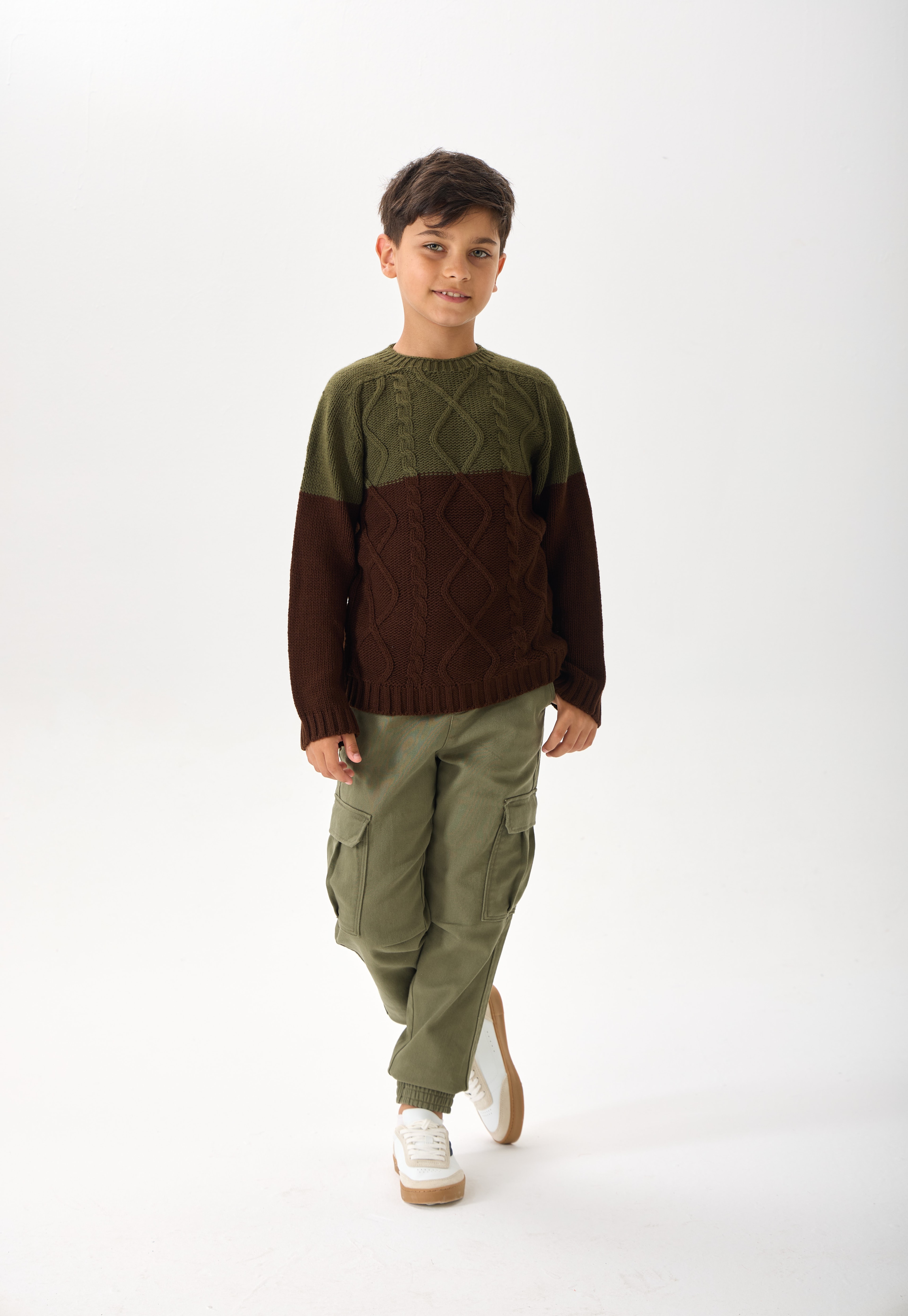 Erkek Çocuk Triko Kazak - Çift Renkli, Bisiklet Yaka ve Uzun Kollu - Haki