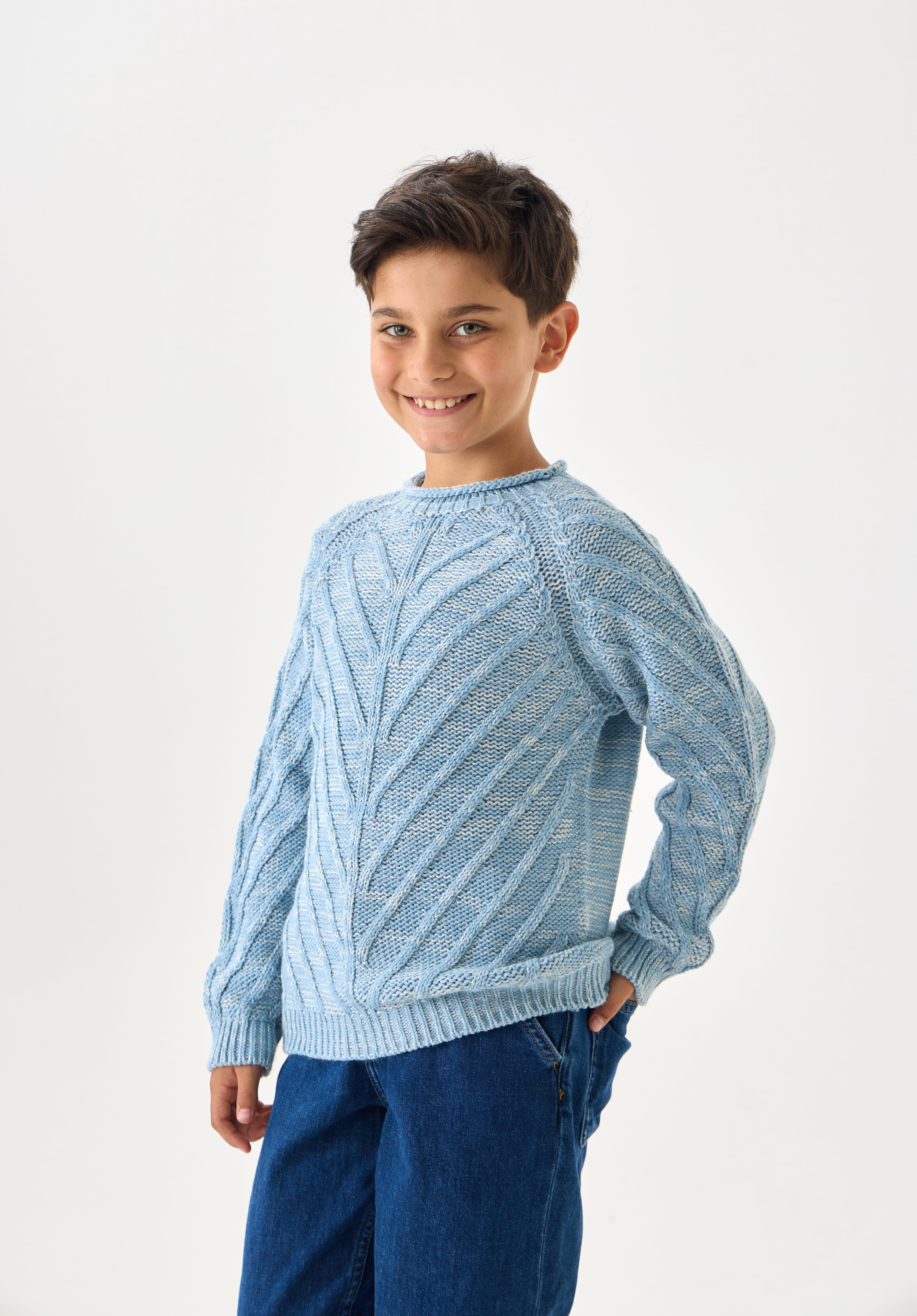 Erkek Çocuk Triko Kazak - Uzun Kollu ve Rahat Kesim Model - Mavi