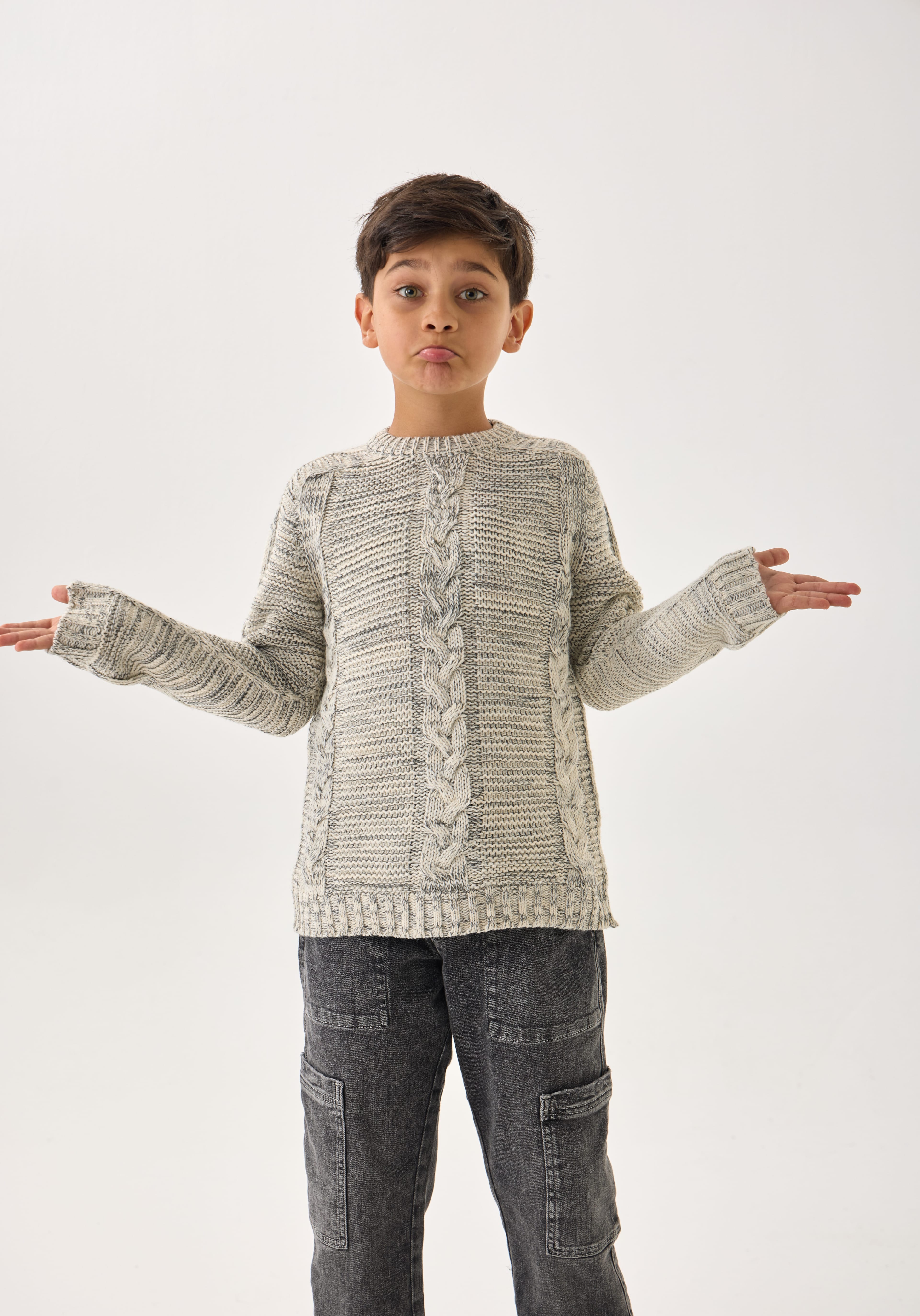 Erkek Çocuk Triko Kazak – Bisiklet Yaka ve Uzun Kollu Günlük Model - Taş