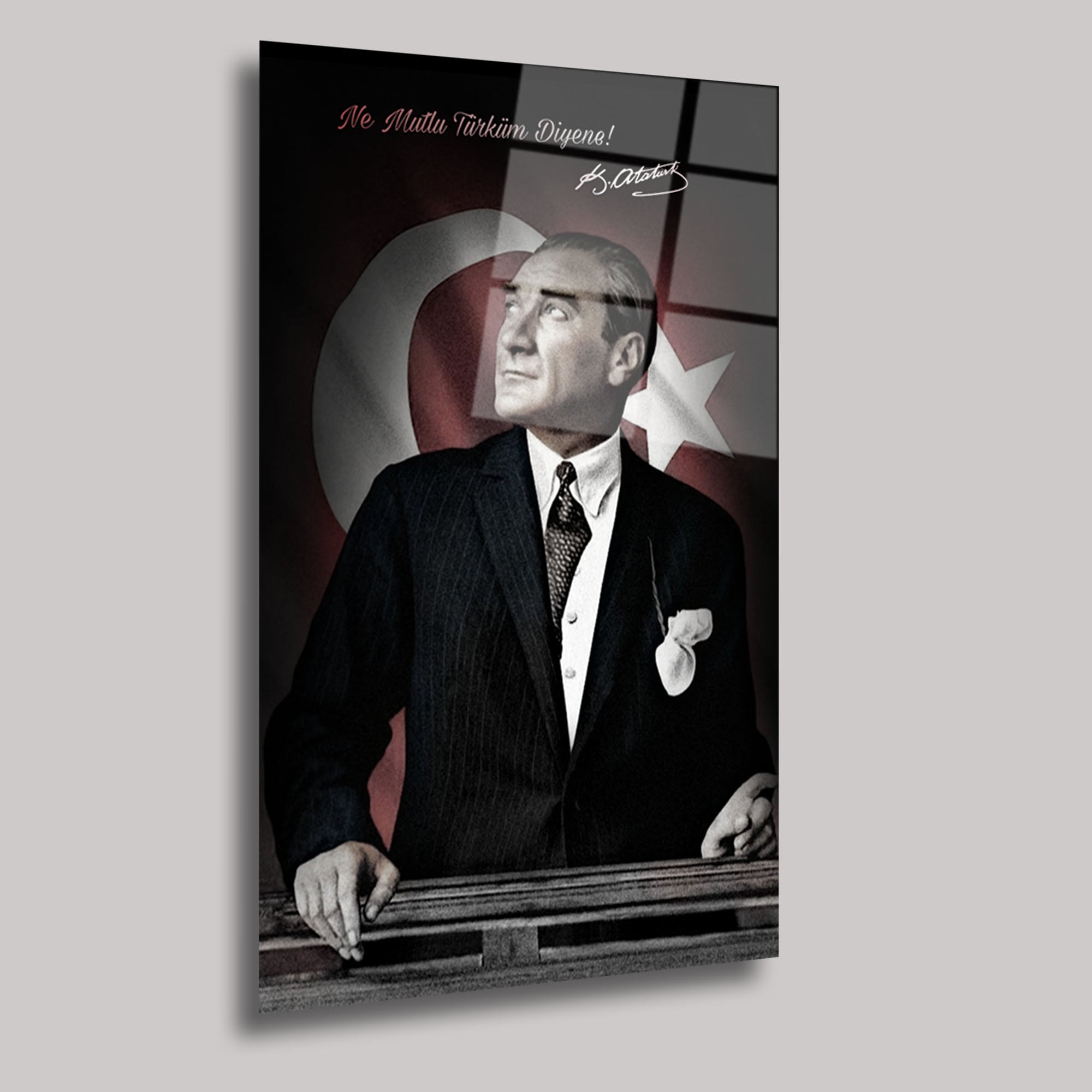 ATATÜRK - NE MUTLU TÜRKÜM DİYENE - CAM TABLO - DEG0286