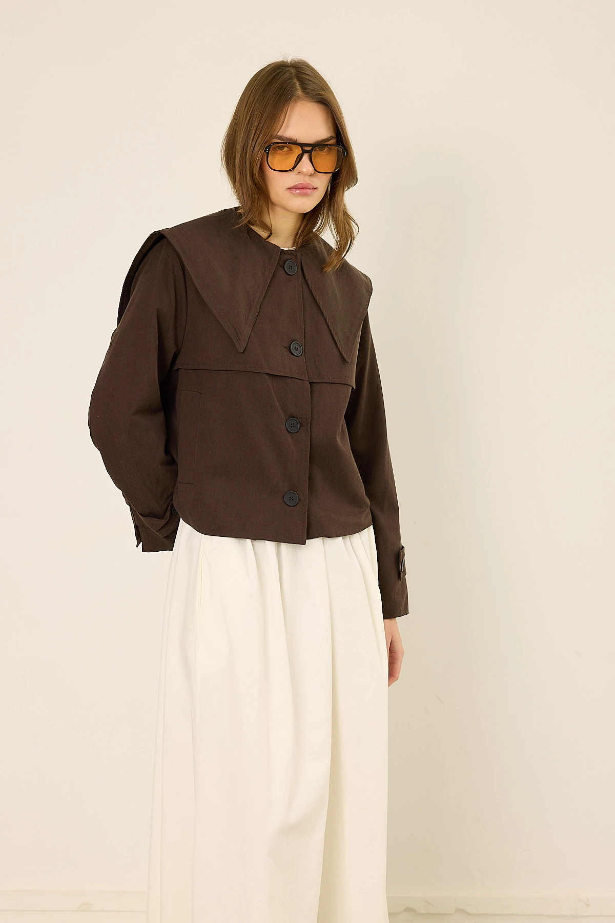 Geniş Yaka Trençkot 