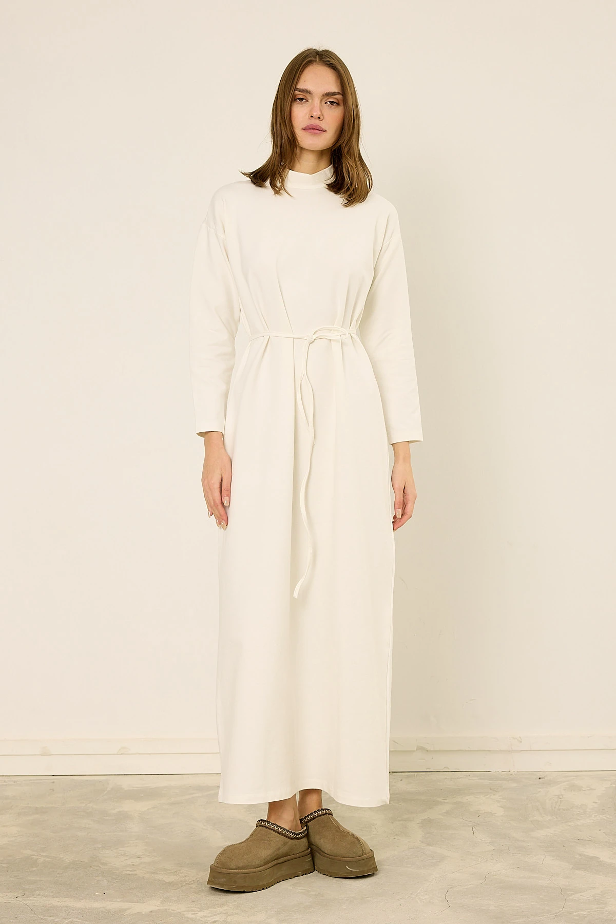 Pamuklu Uzun Kol Elbise 