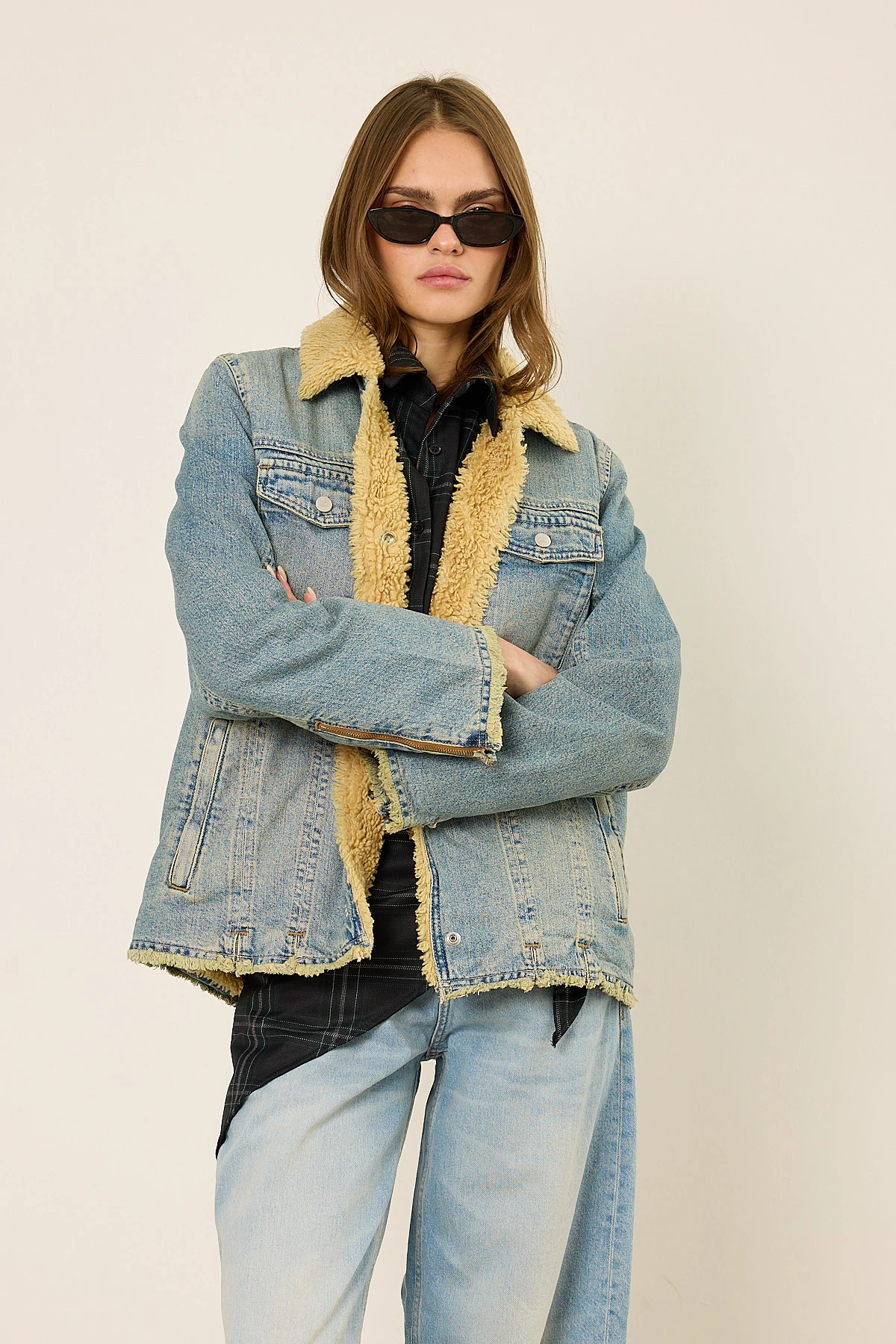 İçi Kürklü Kot Ceket