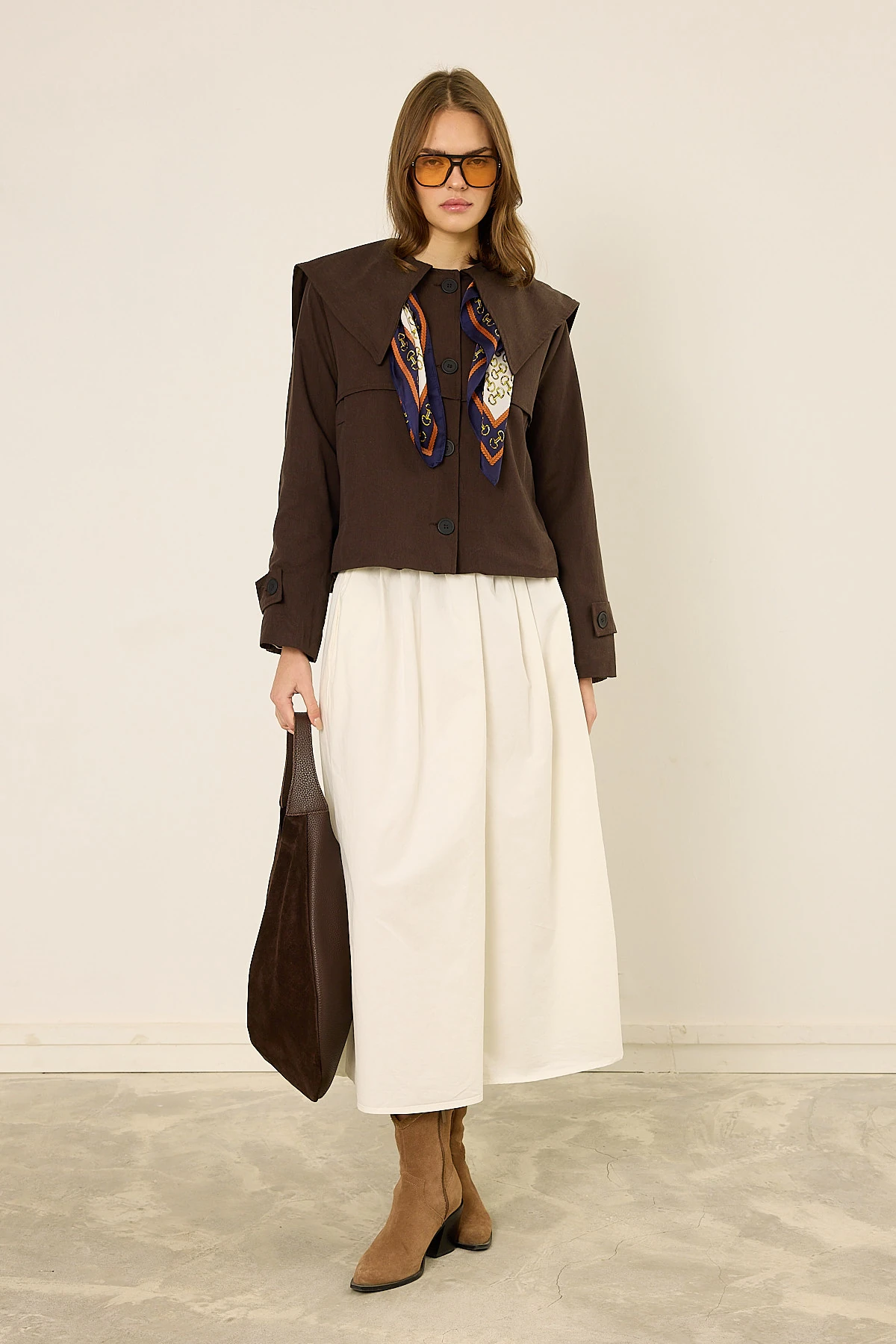 Geniş Yaka Trençkot 