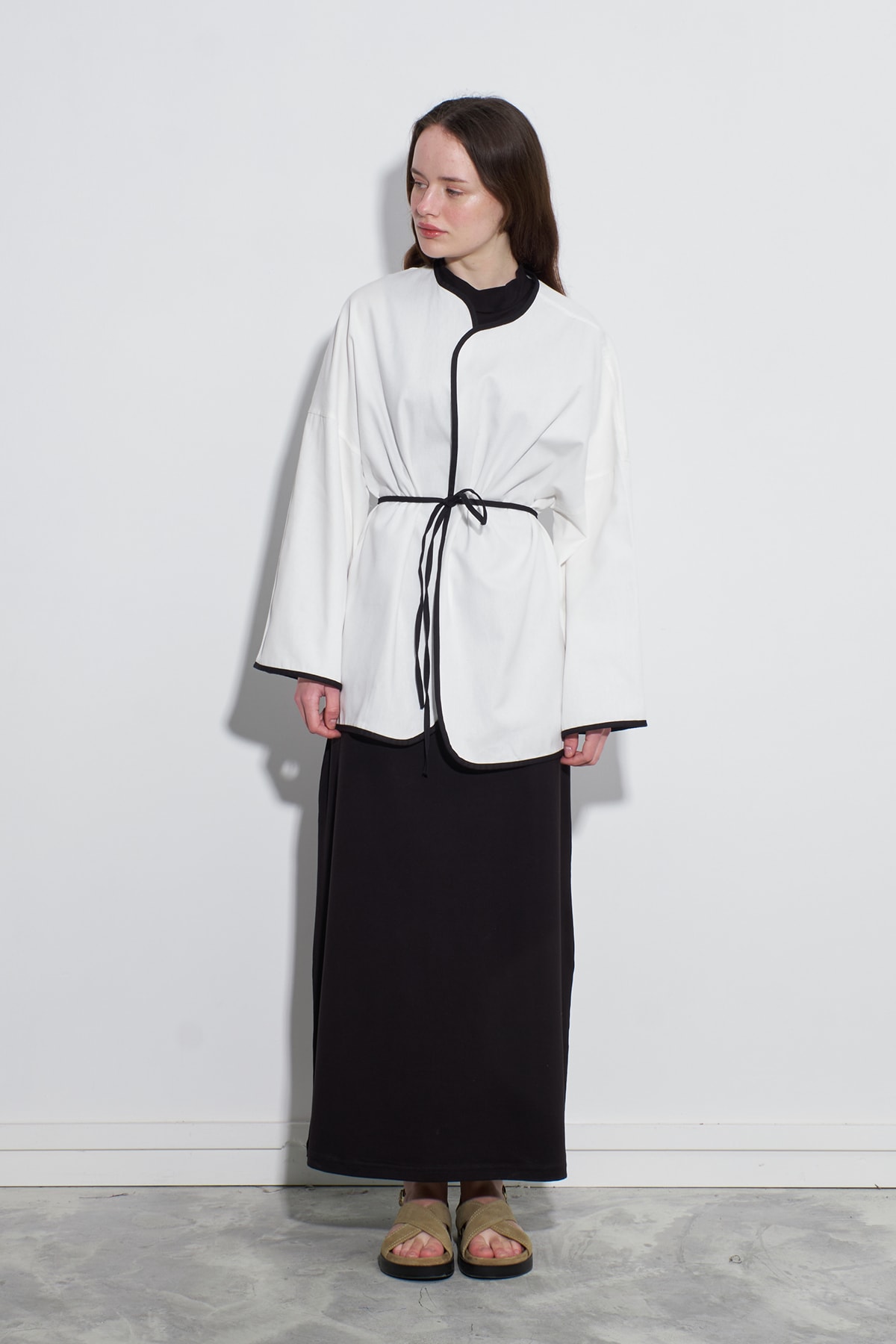 Vio Kemerli Kimono