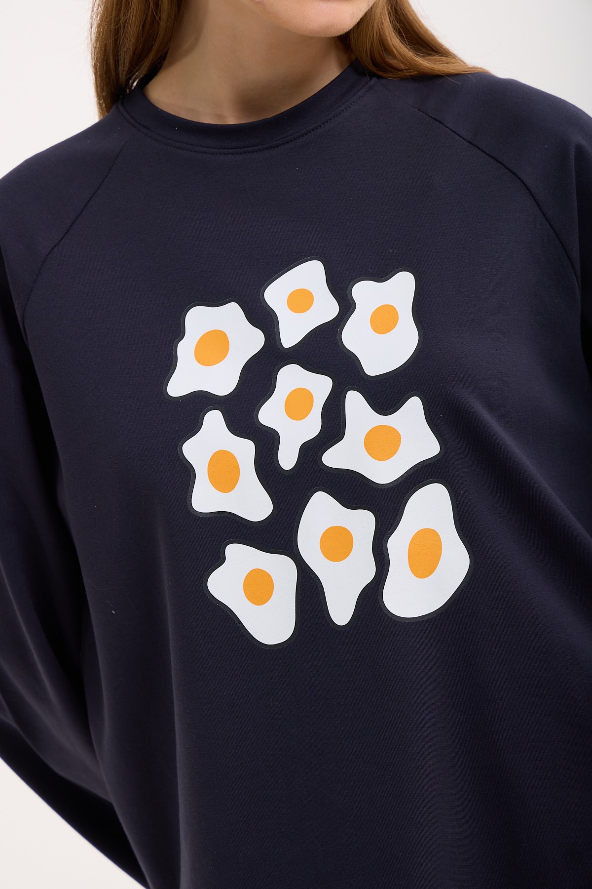 Basic Egg Baskılı Crop Lacivert