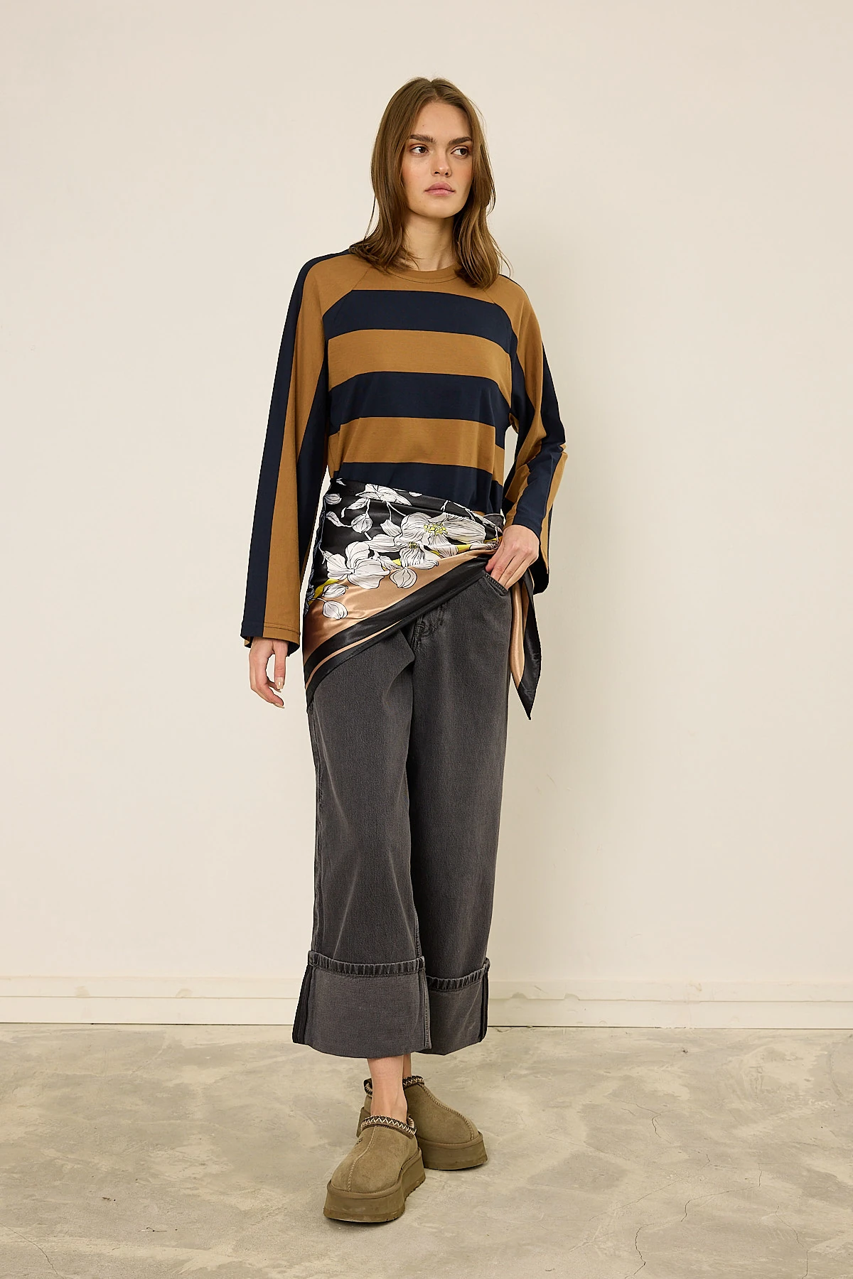 Paçası Katlı Pantolon Antrasit 