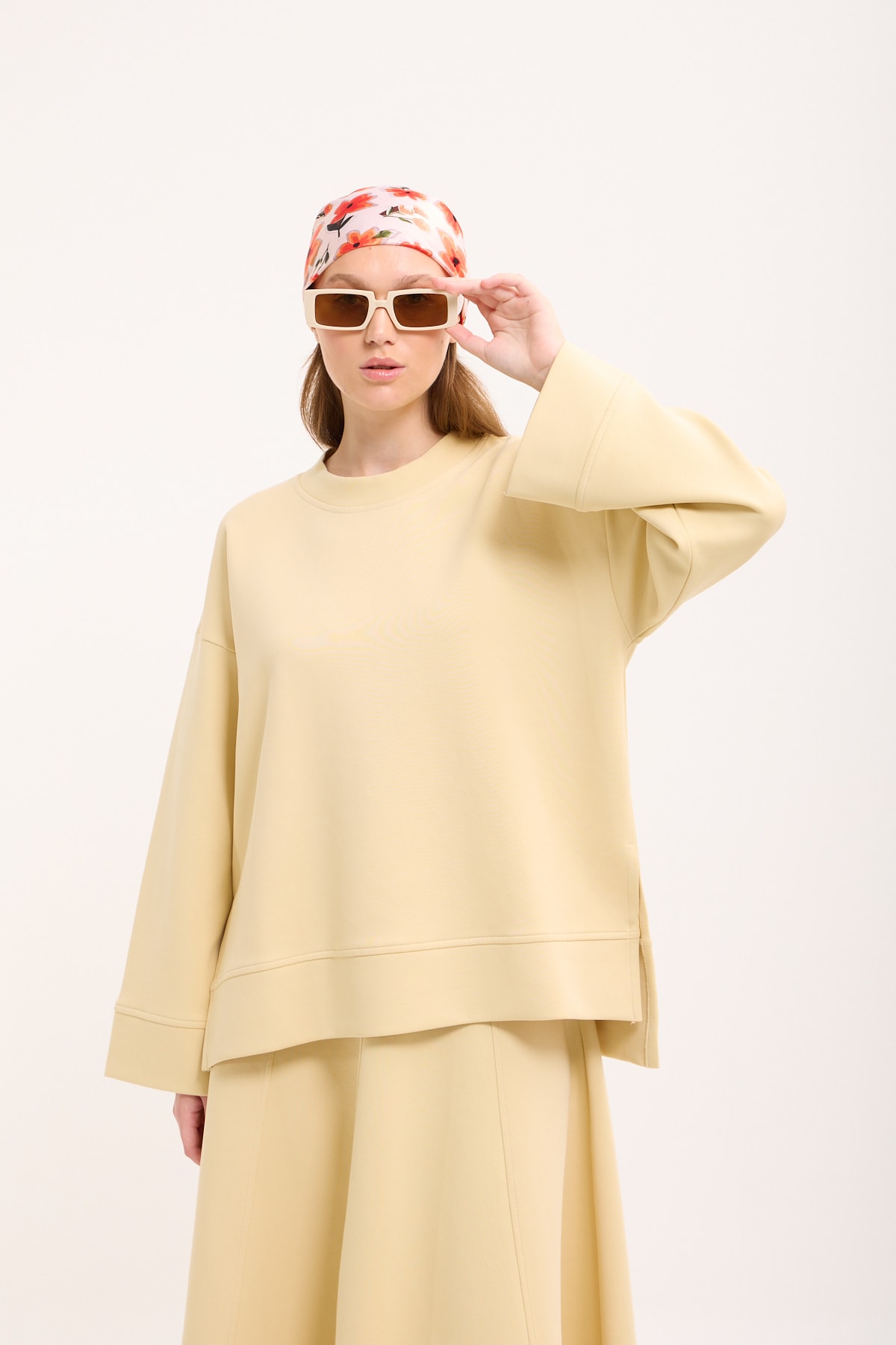 Nova Sweatshirt - Ay Işığı