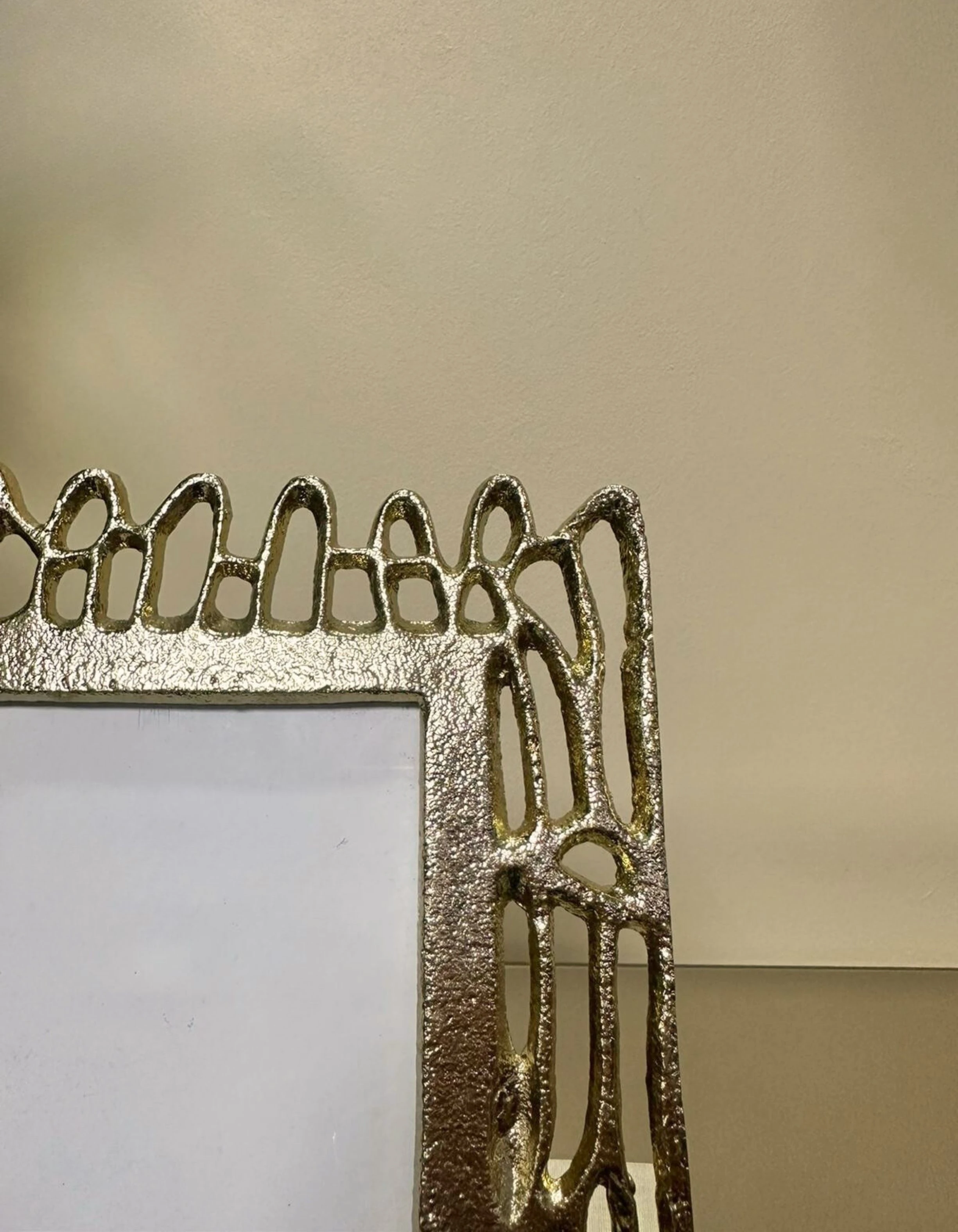 Alüminyum Döküm Gold Çerçeve 26x20 CM