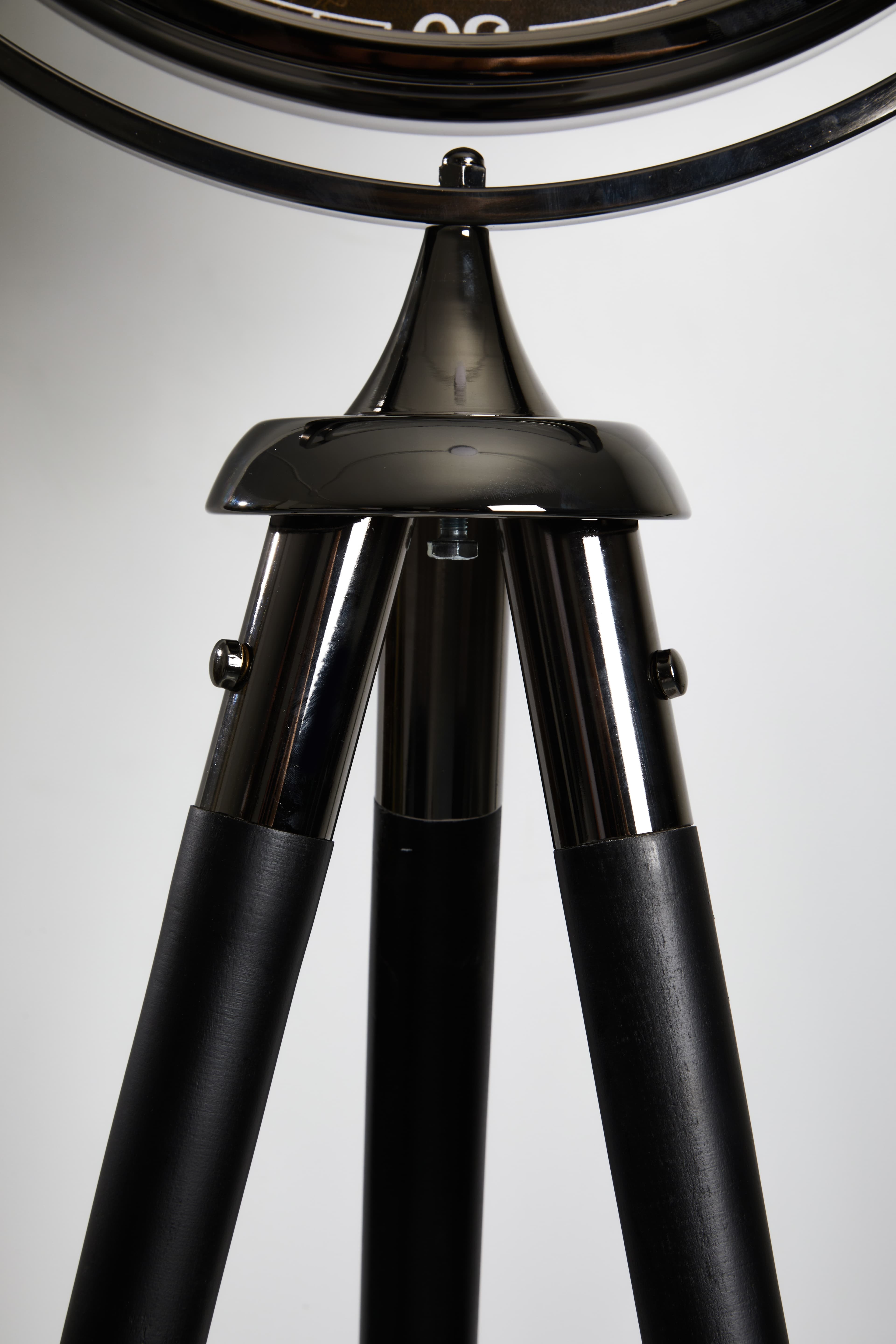 Urban Smoke – Füme Tripod Çarklı Saat (165 cm)