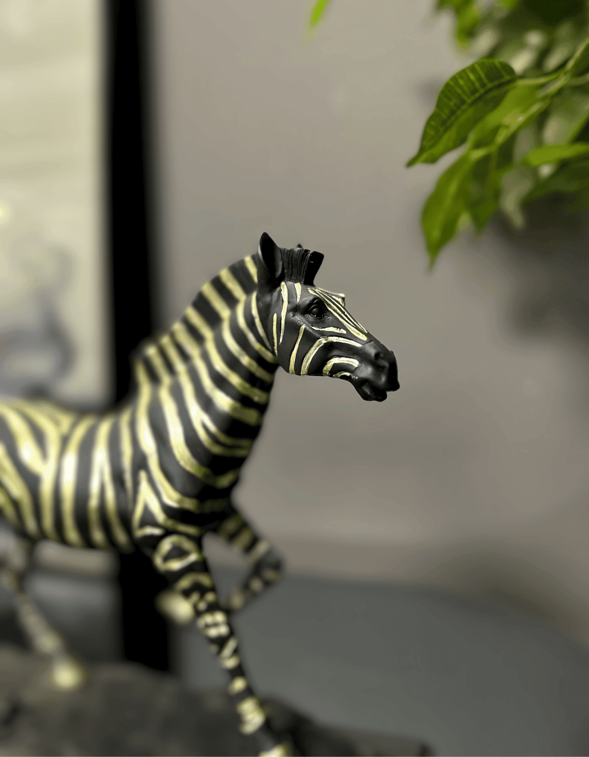 İthal Siyah Zebra Dekor Obje