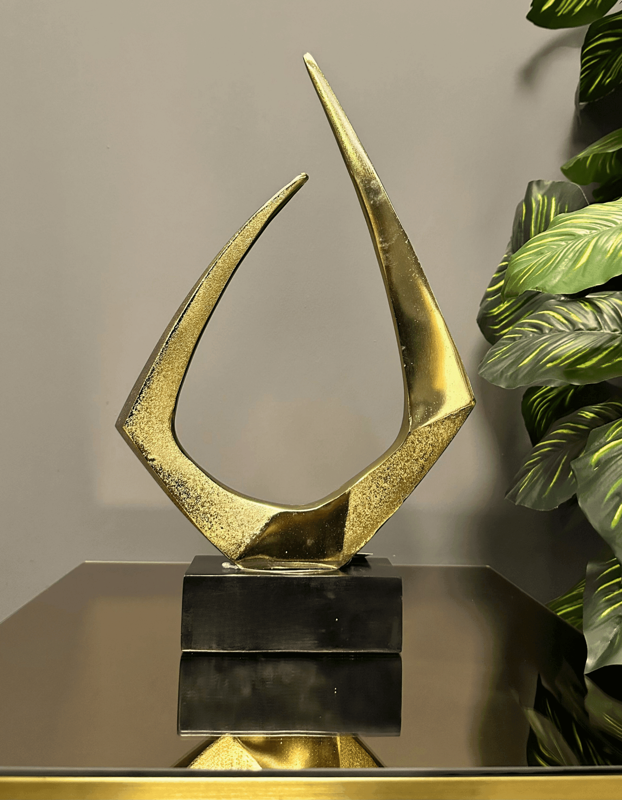 Alüminyum Döküm Gold Mermer Kaideli Dekor