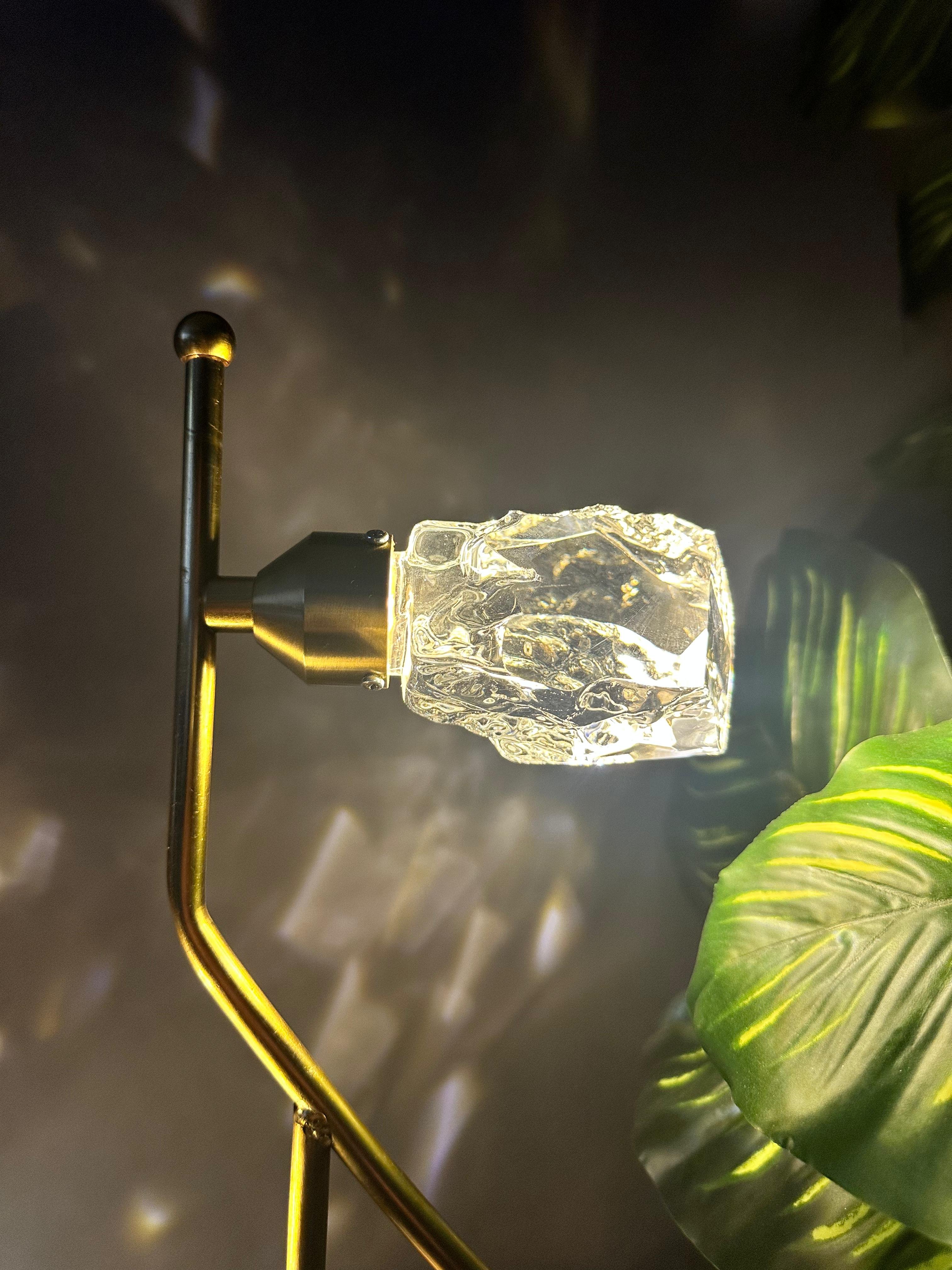 Modern Luxury Kristalize Camlı Metal Gövde Mermer Büst Lamba