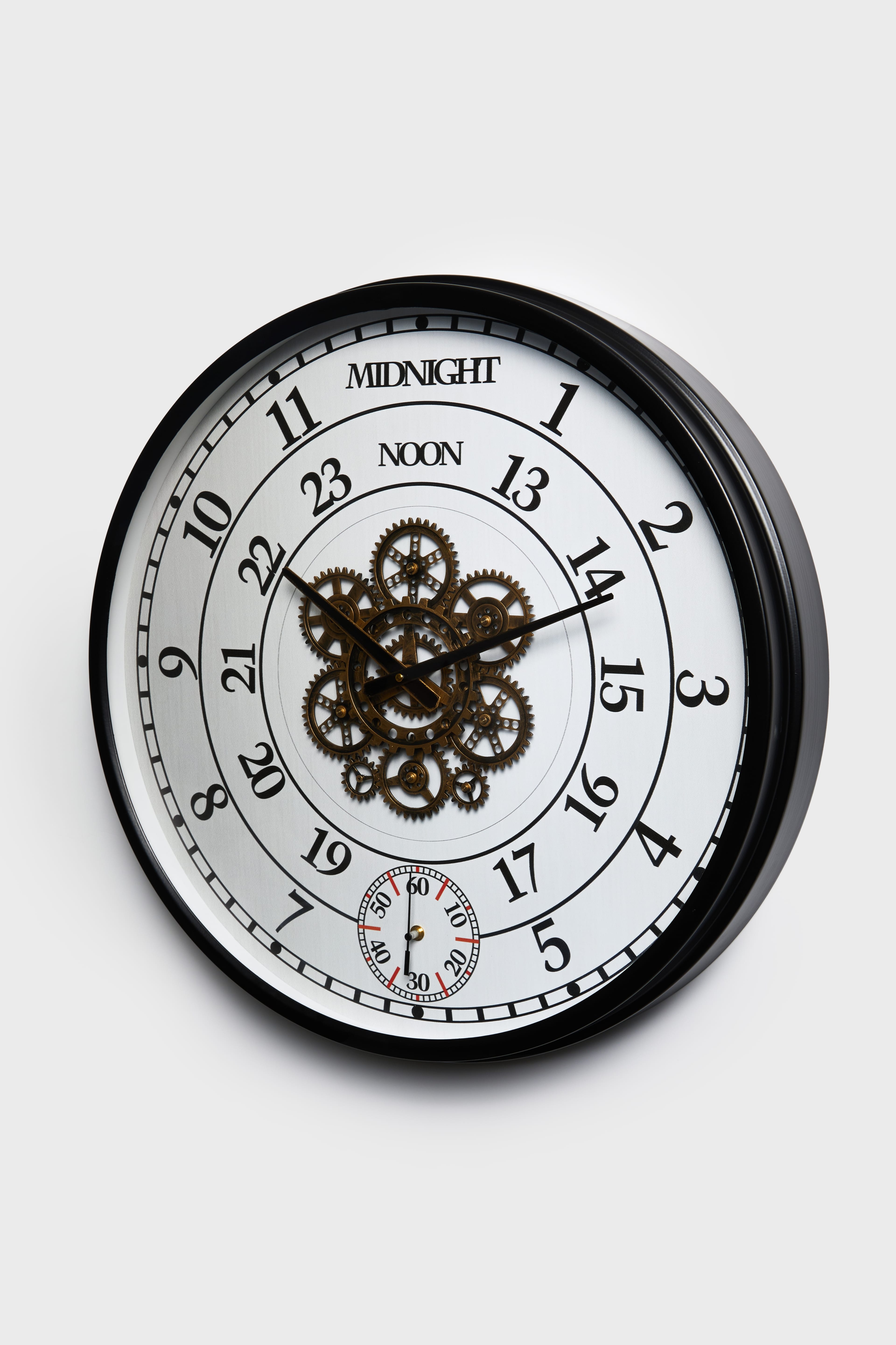 Midnight Gear – 60 cm Siyah Metal Çarklı Duvar Saati