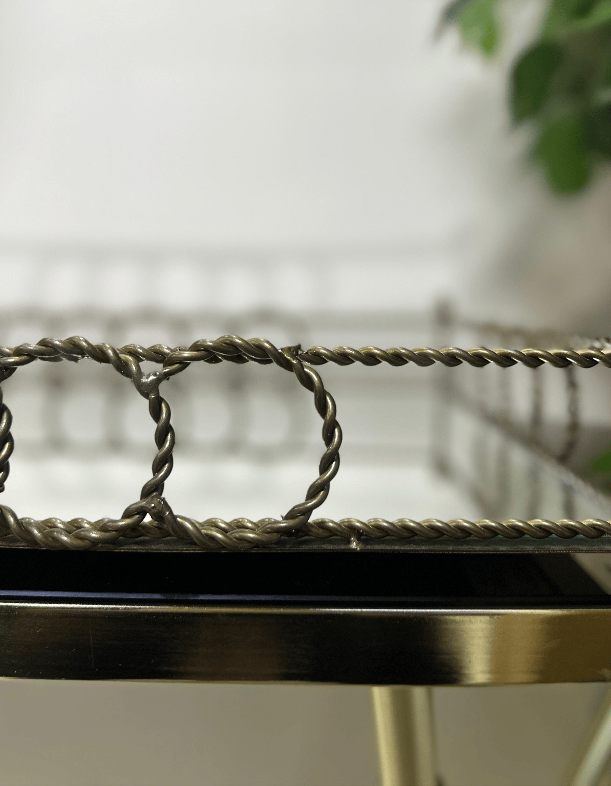 Eskitme Metal 50 CM Burgu Model Aynalı Tepsi