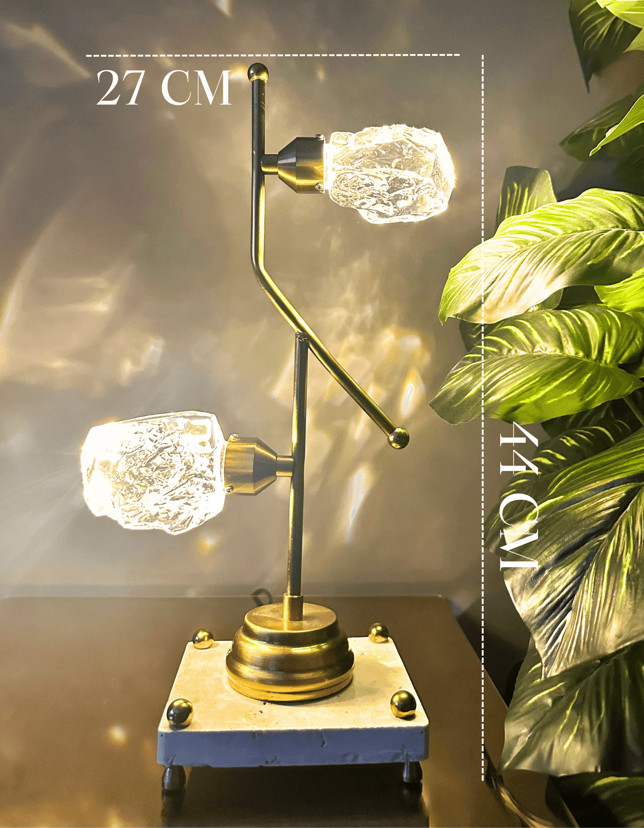 Modern Luxury Kristalize Camlı Metal Gövde Mermer Büst Lamba