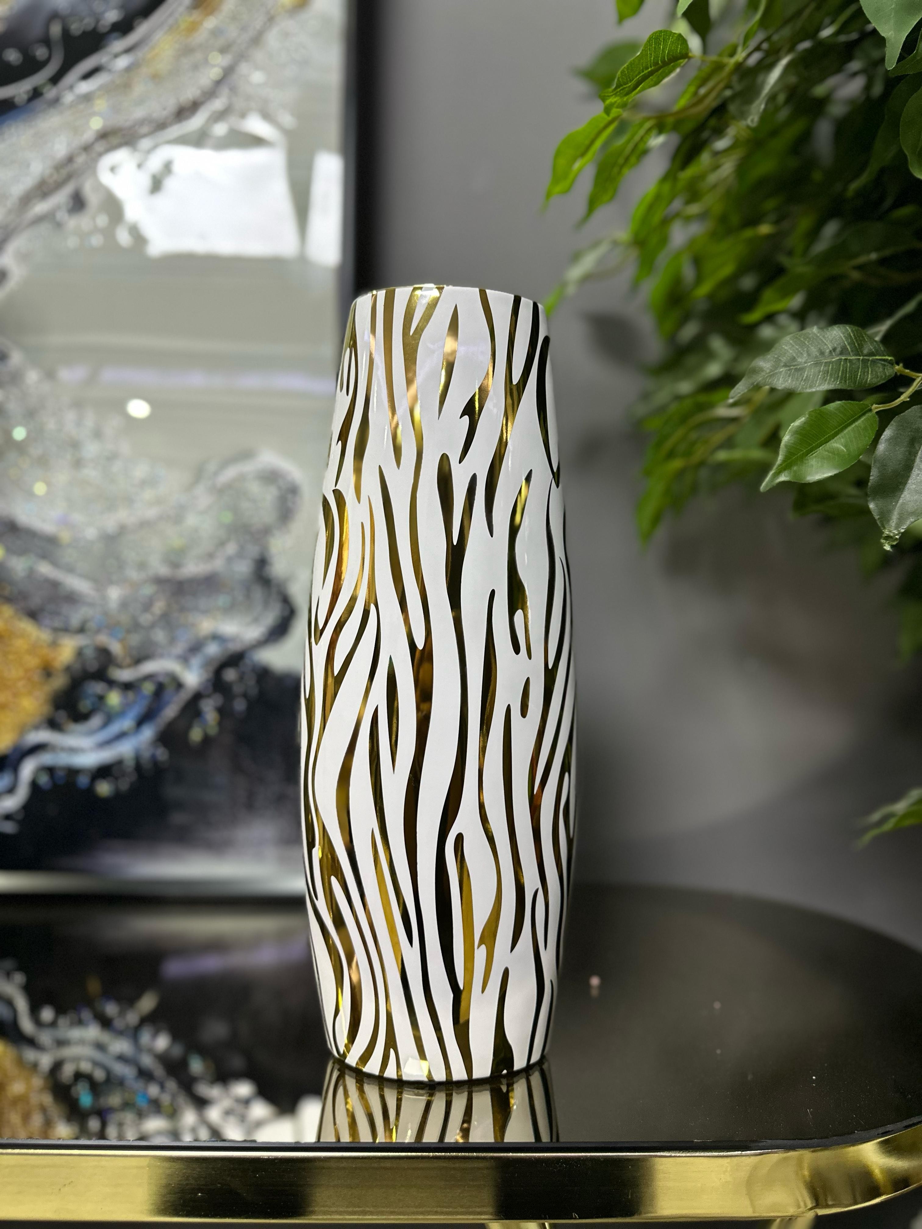 Gold Zebra Detay Beyaz Porselen Vazo