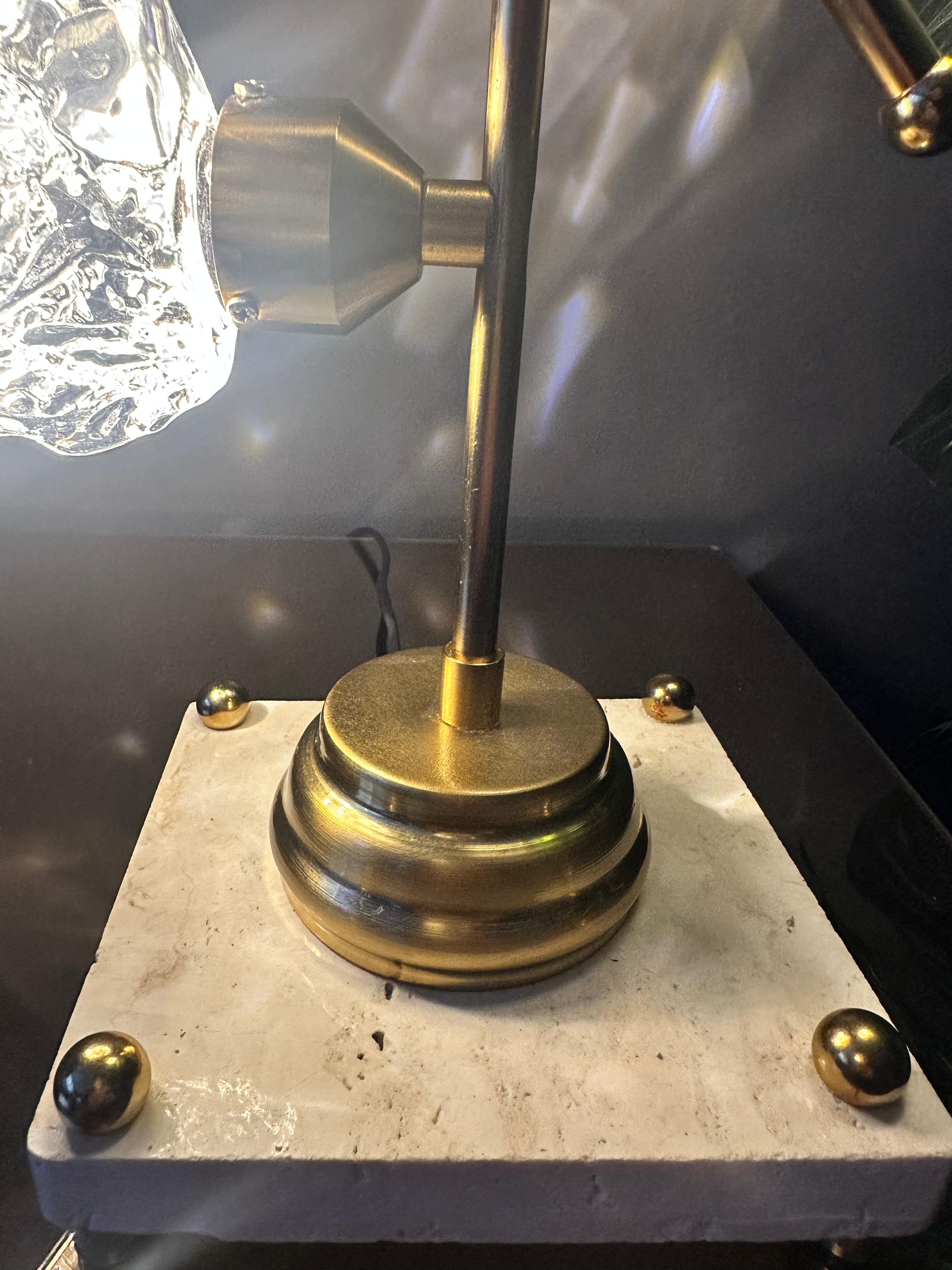 Modern Luxury Kristalize Camlı Metal Gövde Mermer Büst Lamba
