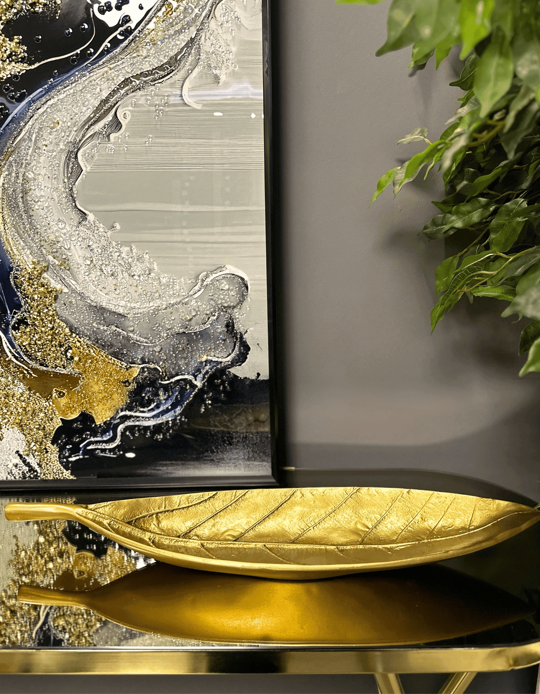 Dekoratif Uzun Gold Yaprak Dekor
