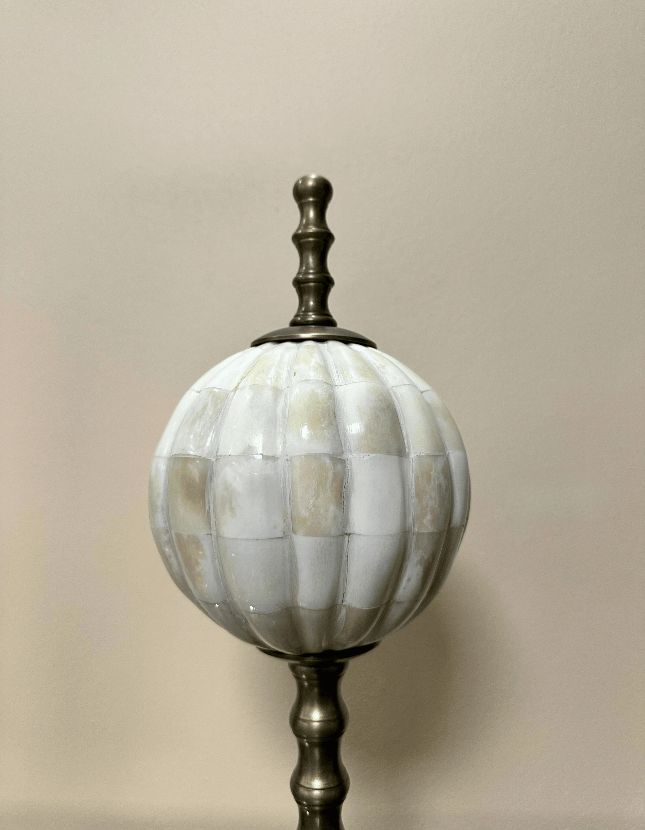 Eskitme Metal Bej-Krem 2'li Dekoratif Küre Seti