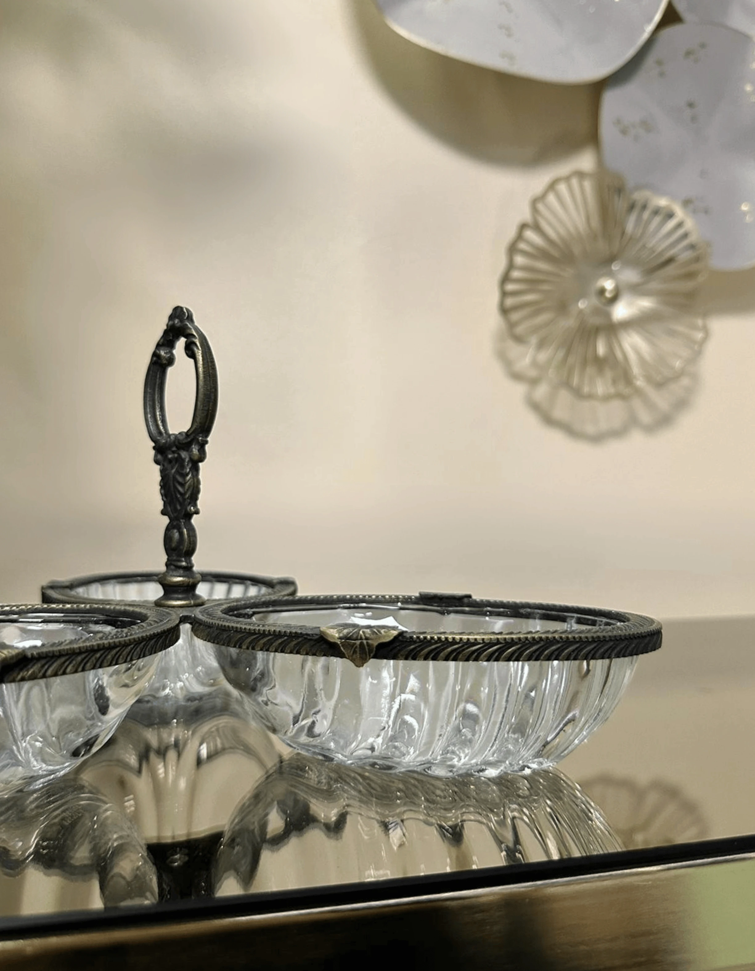 Döküm Metal Çerçeveli Kulplu Cam Sunum 3'lü Çerezlik