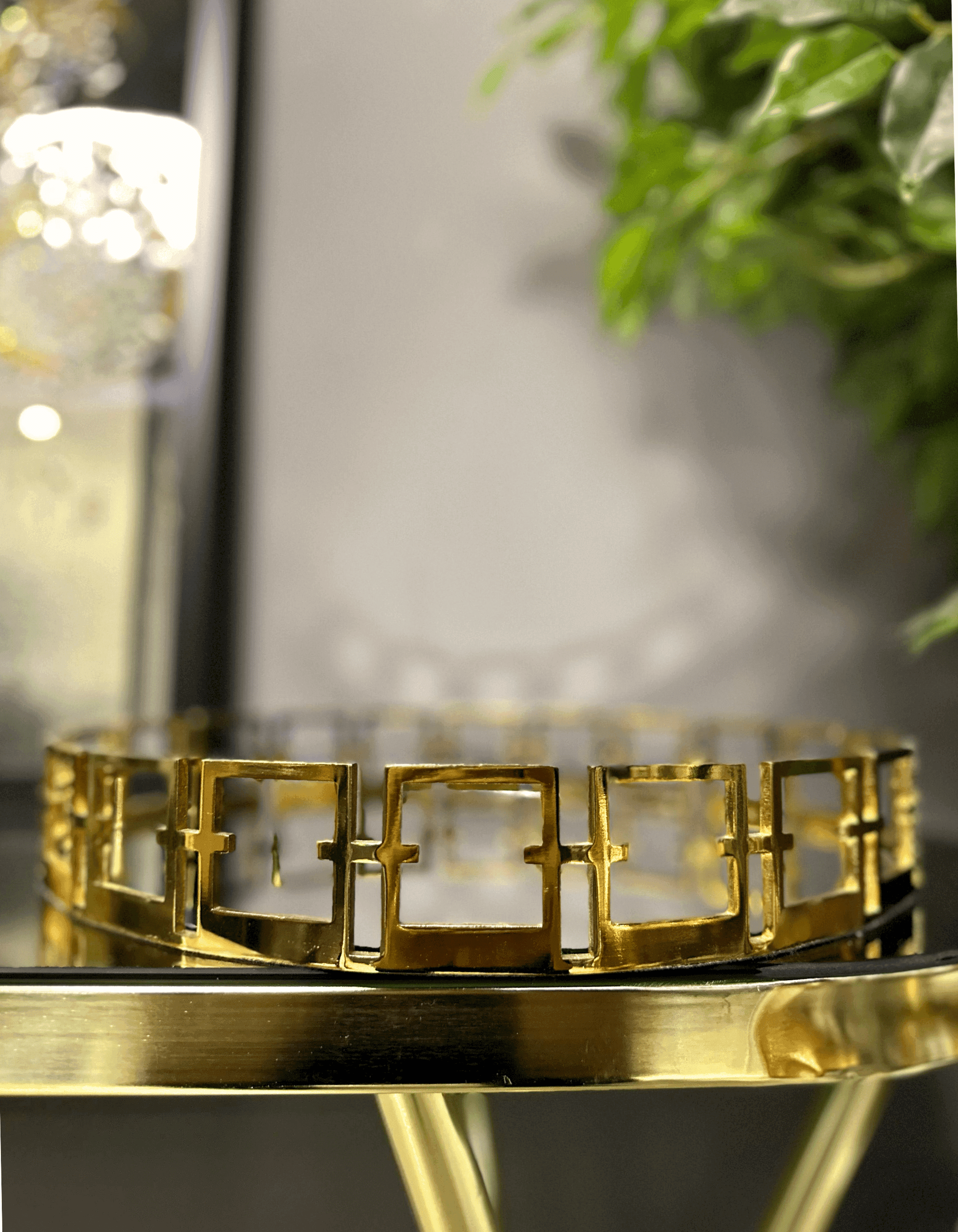 Metal Aynalı Gold Kare Detaylı Dekoratif Tepsi