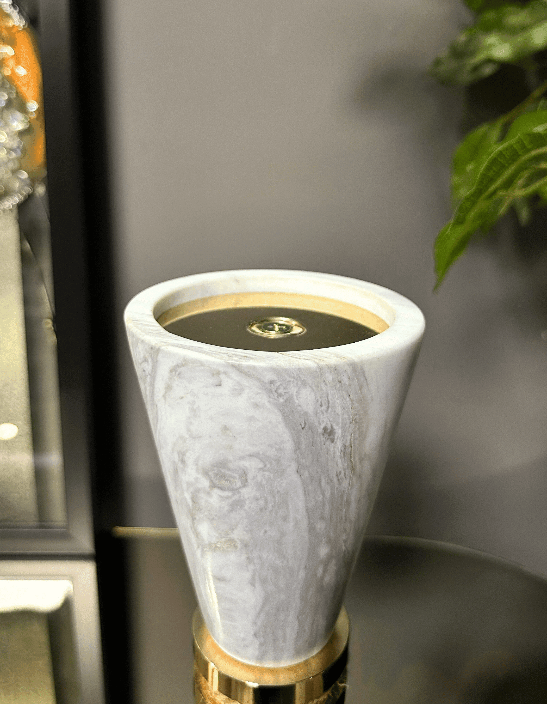 Marble Conic Orta Boy Şamdan/Mumluk