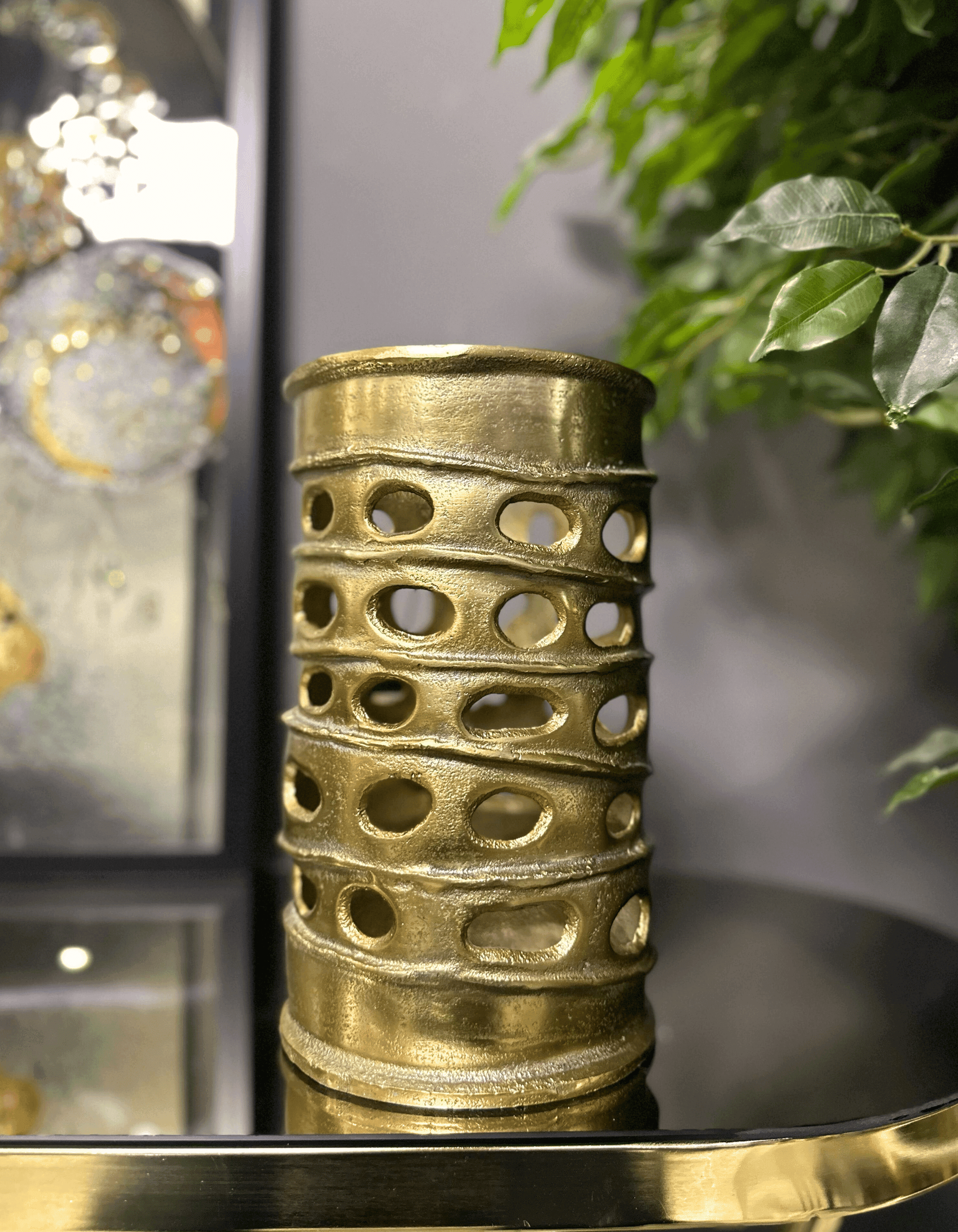 Alüminyum Döküm Gold Delikli Vazo