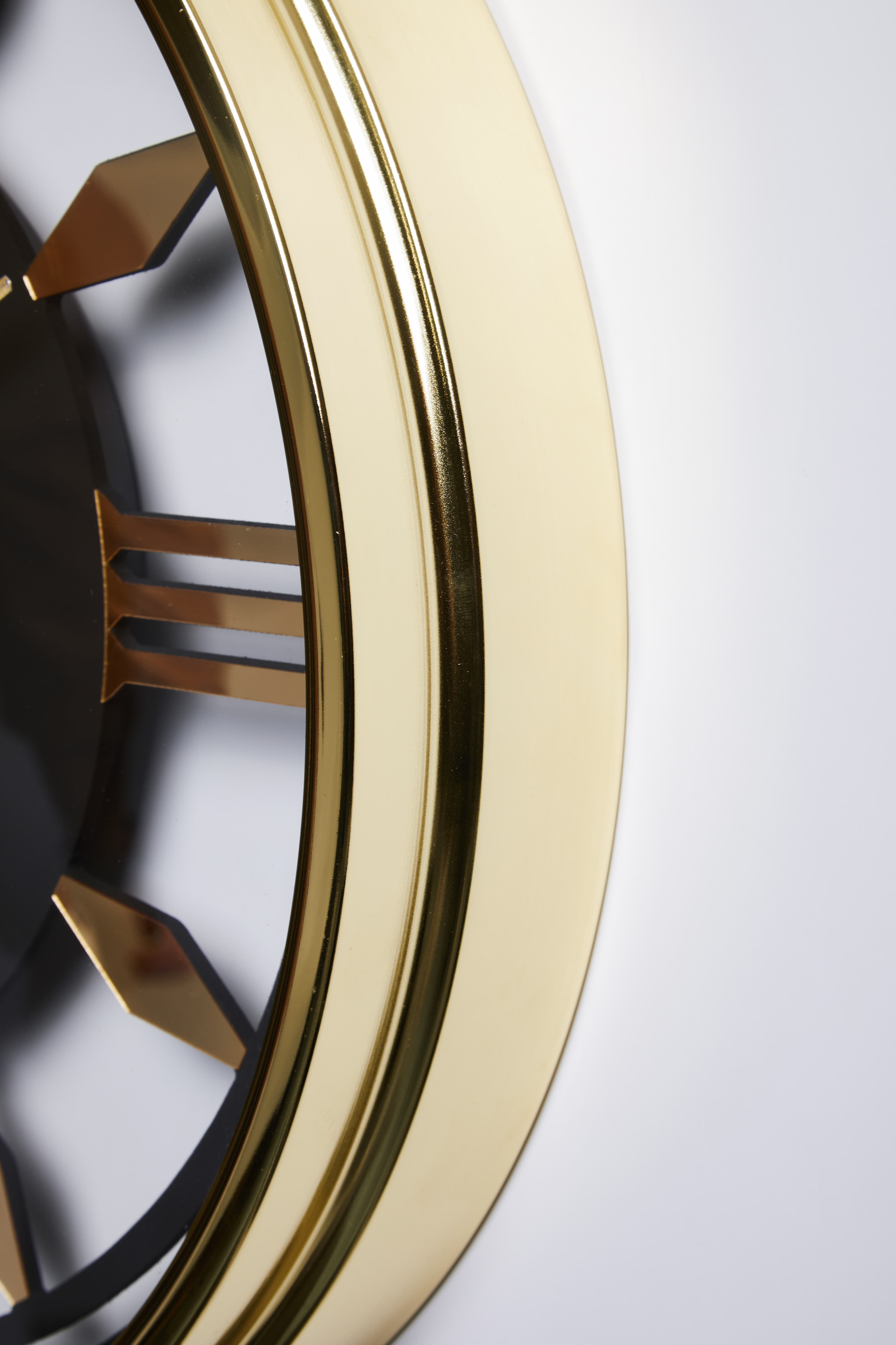 Golden Spin – 60 cm Gold Kaplama Çarklı Duvar Saati