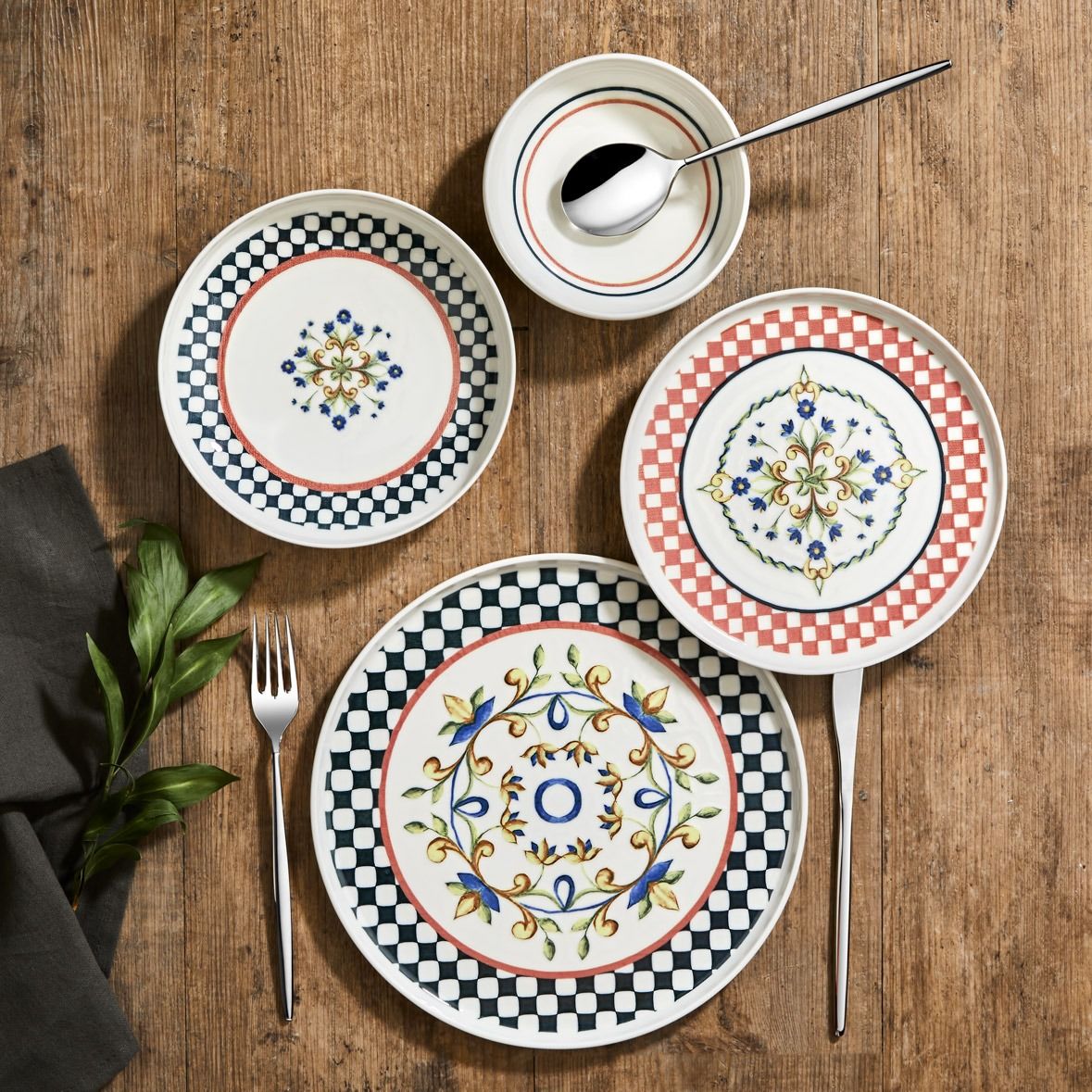 Mediterraneo - 24 Parça Bone Porselen Yemek Takımı