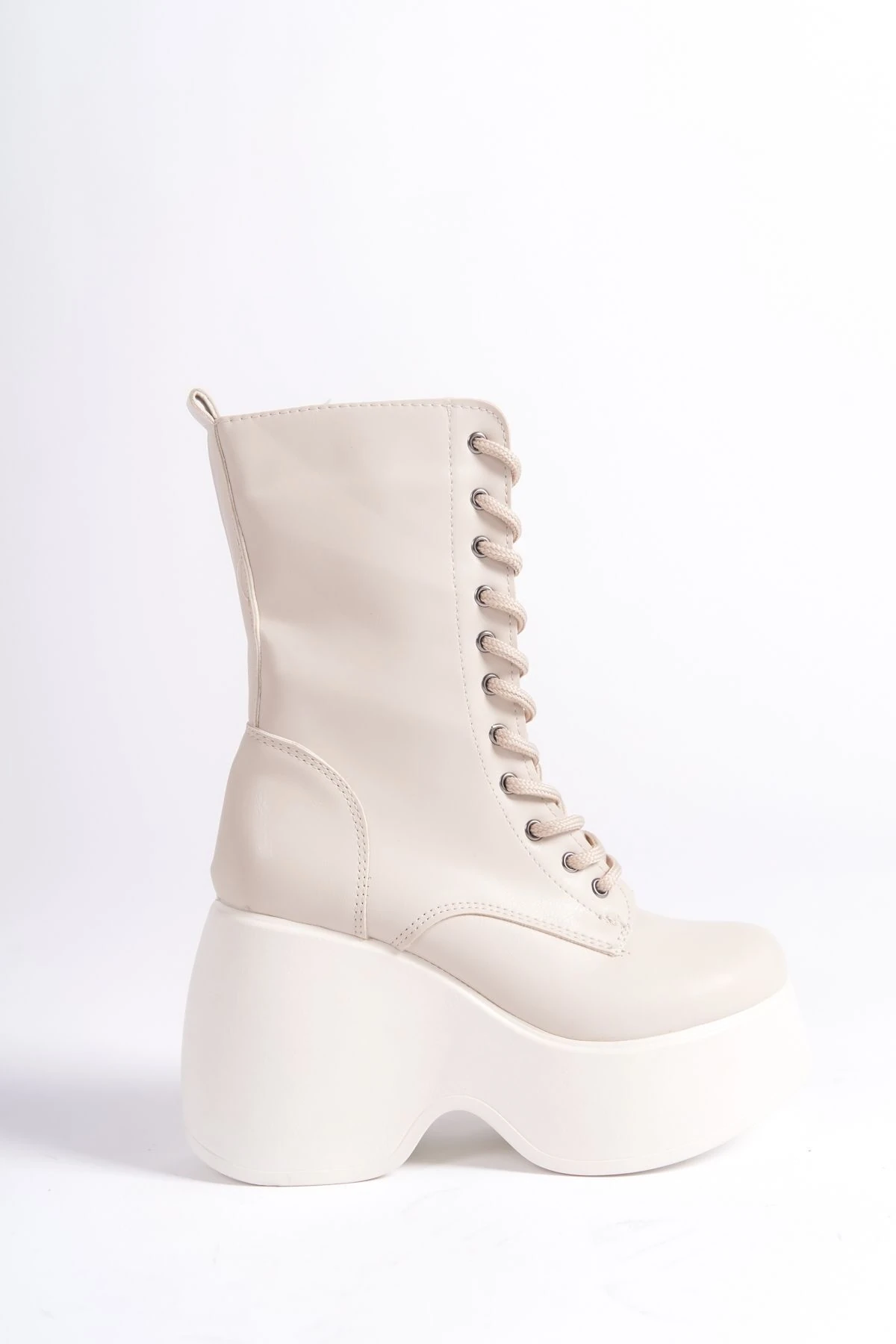 Süet Yandan Fermuarlı Bağcıklı Yüksek Dolgu Topuklu Mevsimlik Kadın Uzun Bot Bootie