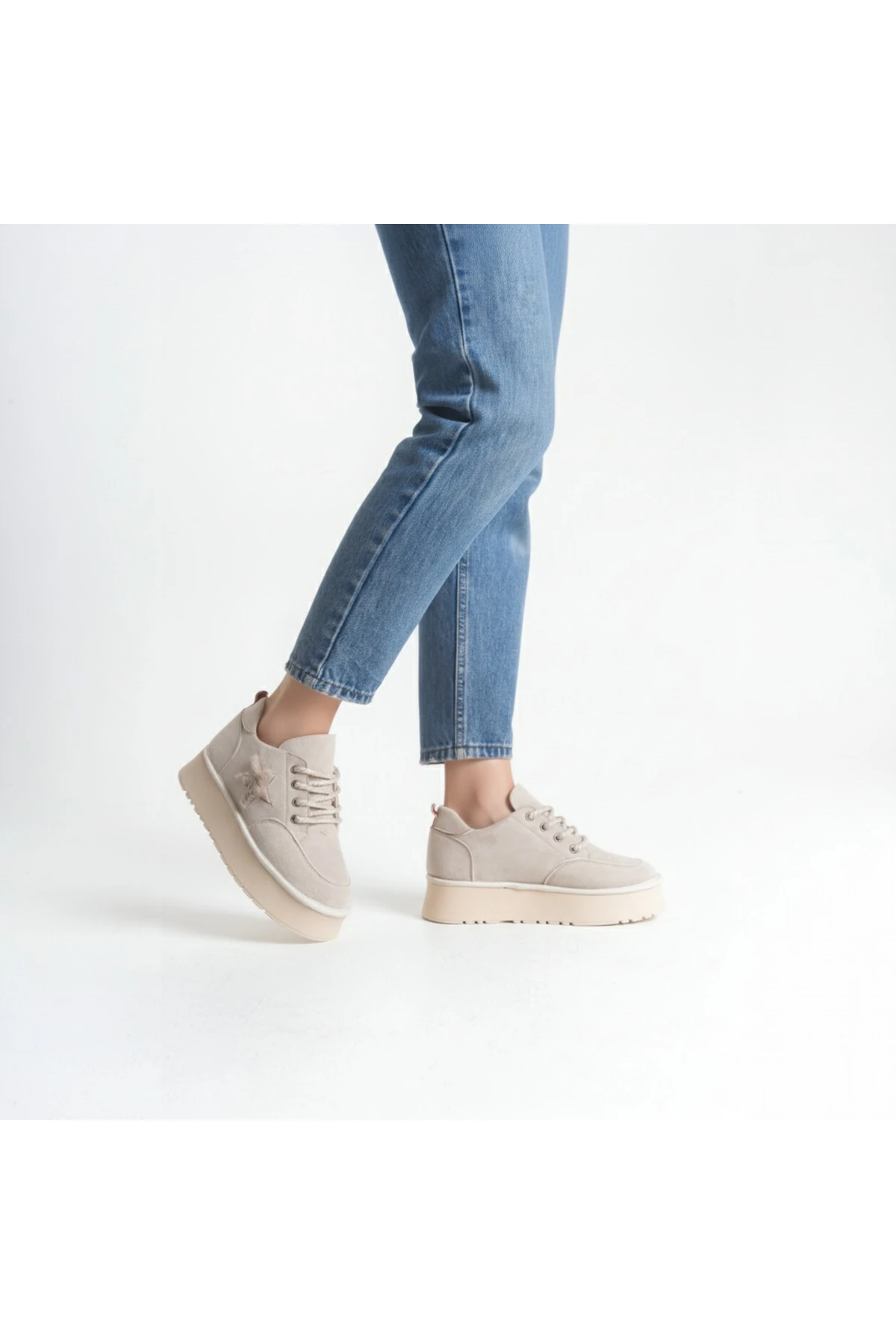 Kadın Halat Bağcıklı Süet Yıldız Detaylı Kalın Taban Bot & Bootie