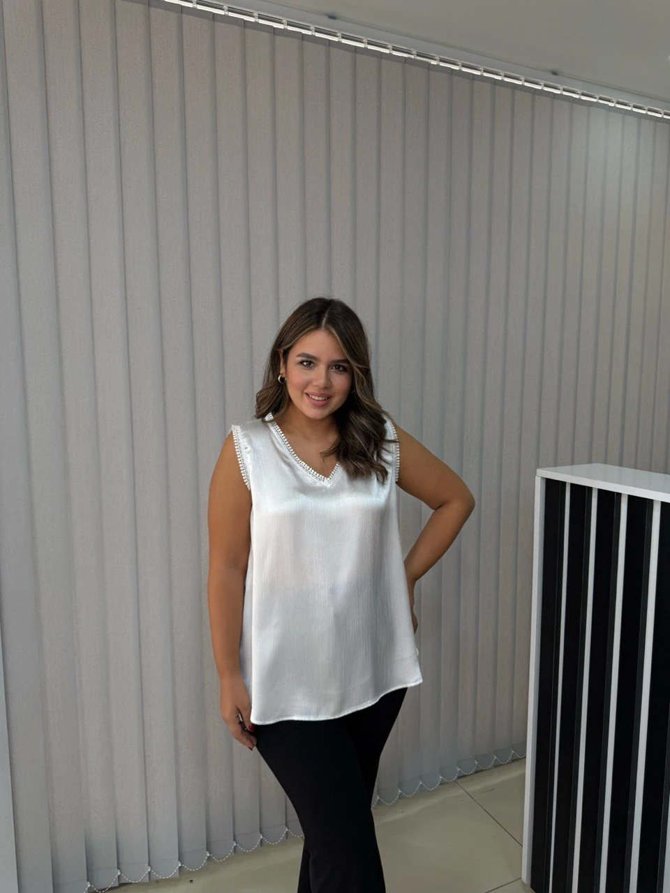 Güpür Detaylı Bluz - Beyaz