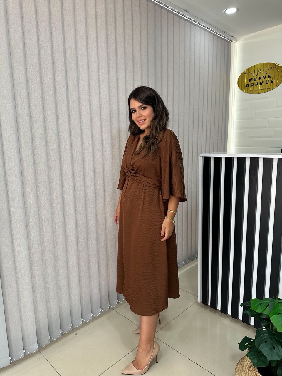 Yarasa Kol Önü Düğümlü Elbise