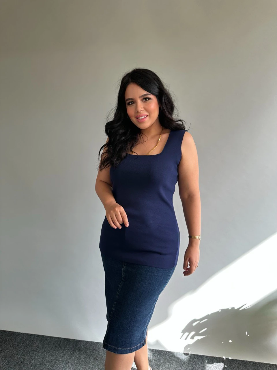 Kare Yaka Askılı Triko Bluz